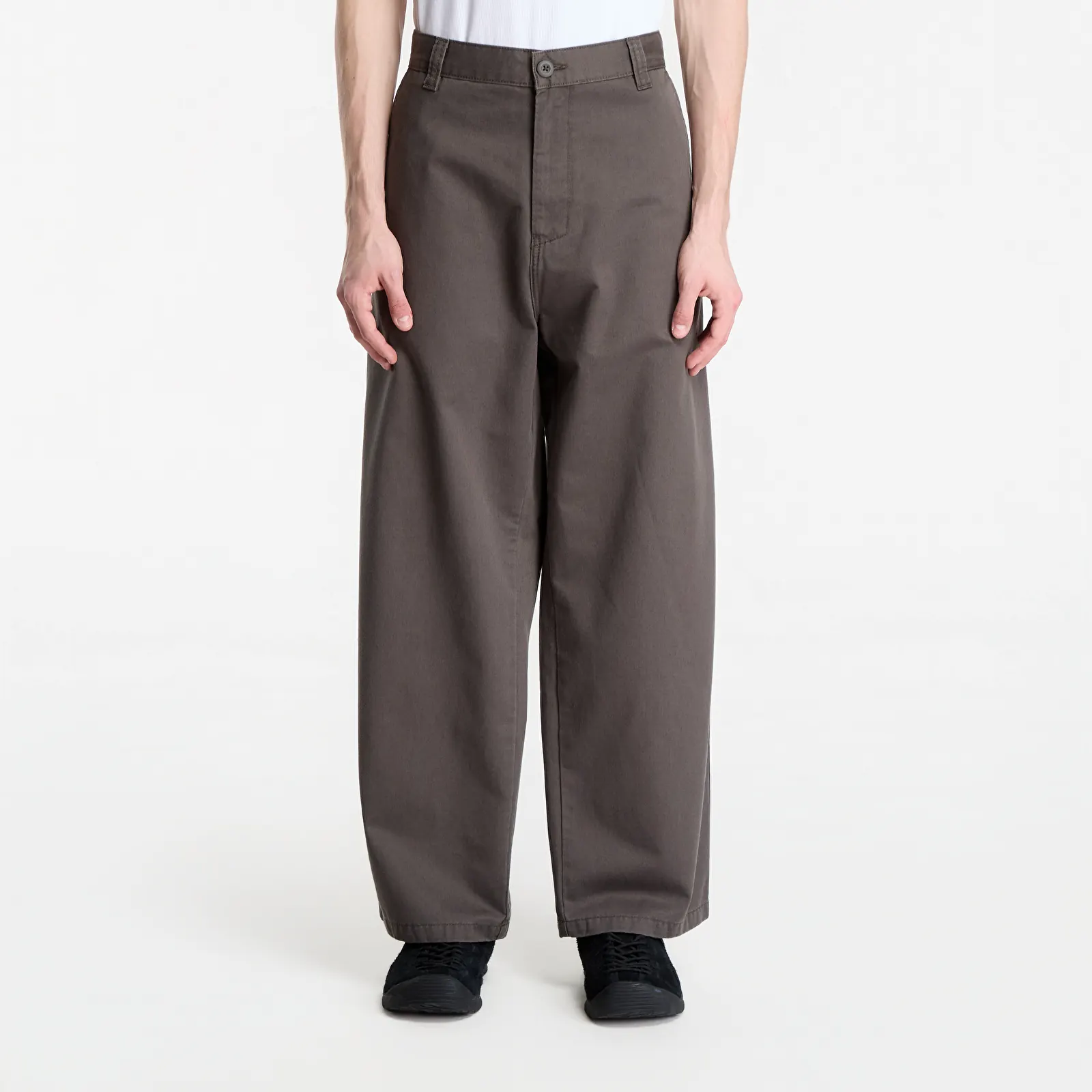 Hlače Carhartt WIP Brady Pant UNISEX Shungite Stone Washed