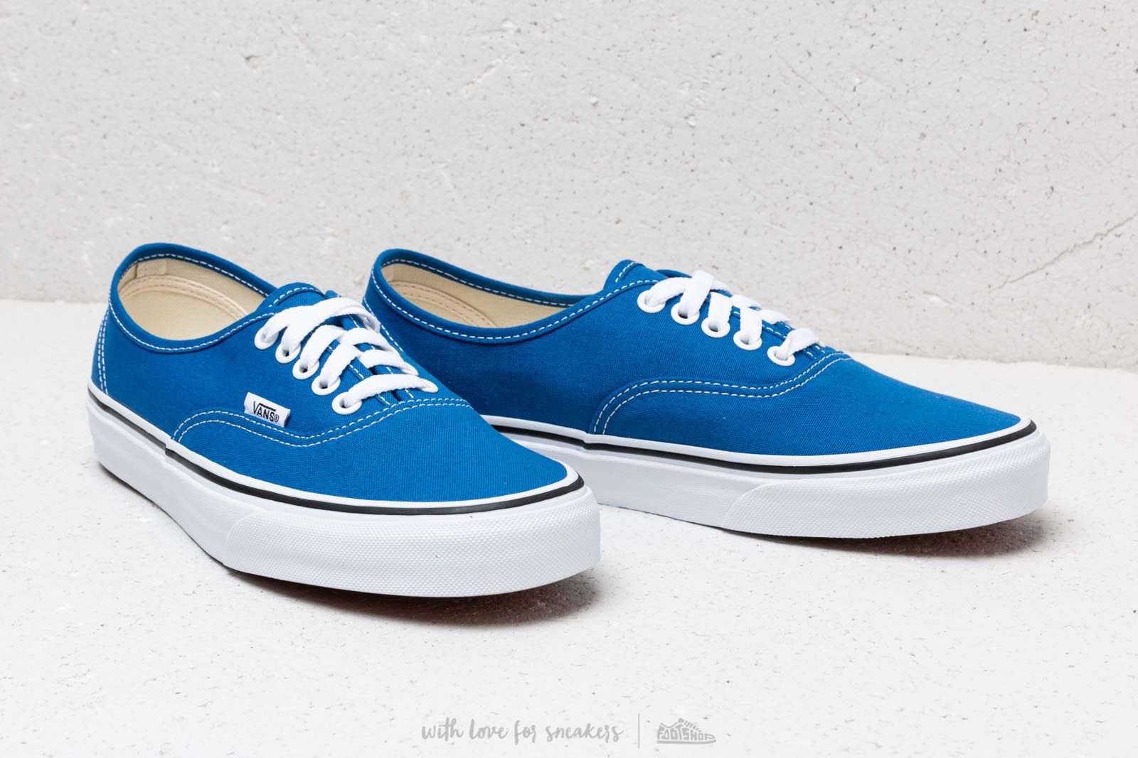 Men s shoes Vans Authentic Lapis Blue True White Footshop