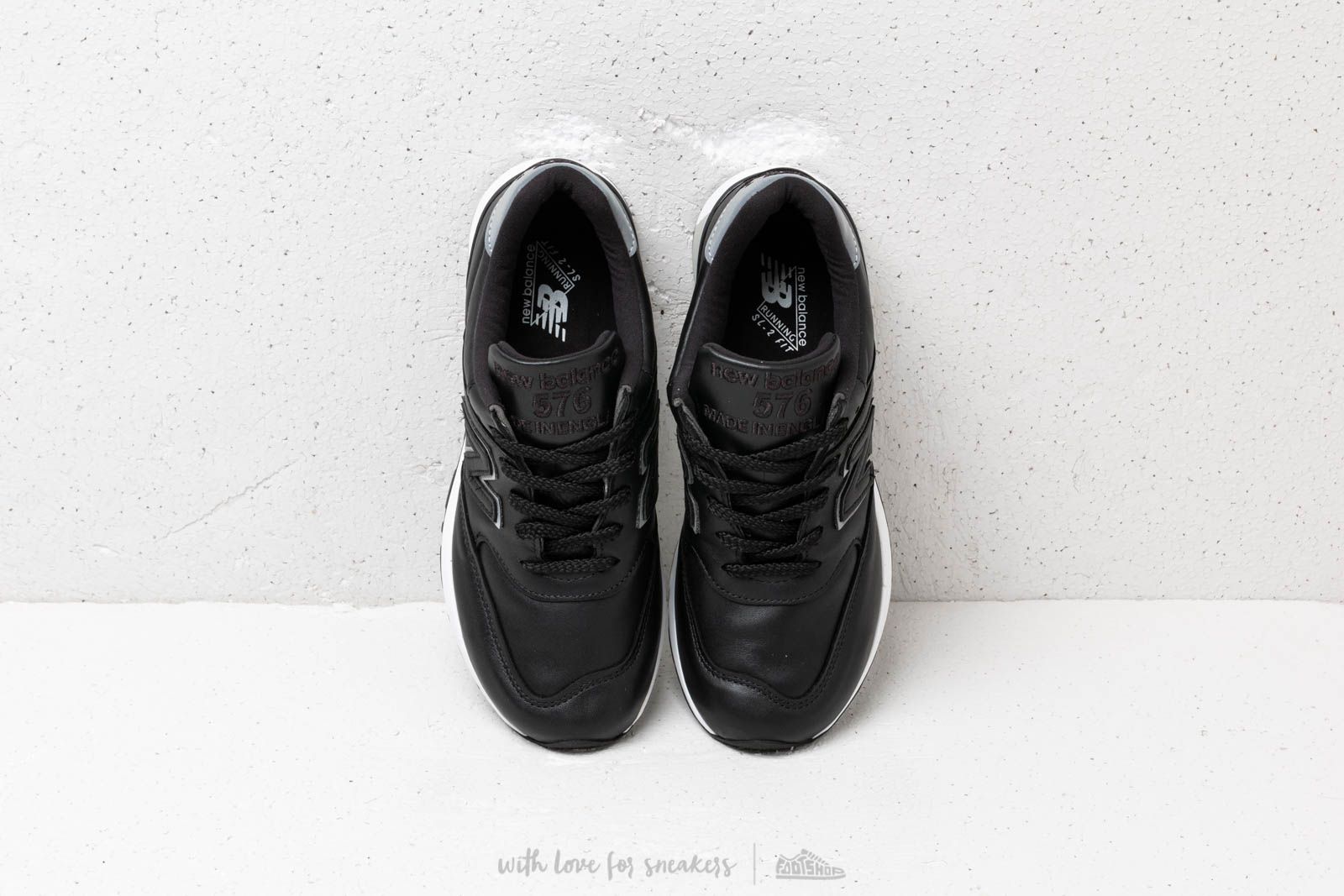 Zapatillas mujer New Balance 576 Black/ White