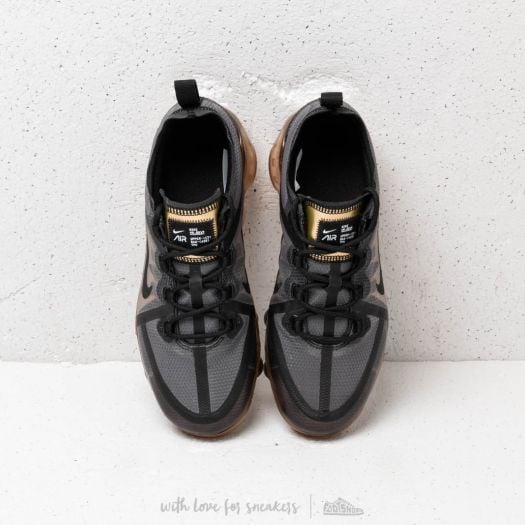 Nike vapormax deals 2019 outfit