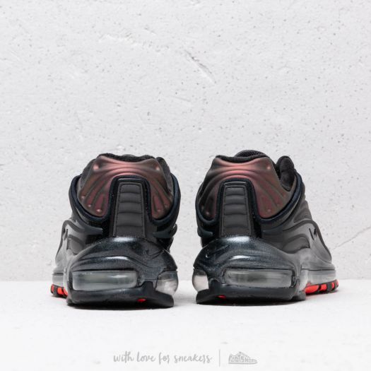 Air max deluxe crimson top
