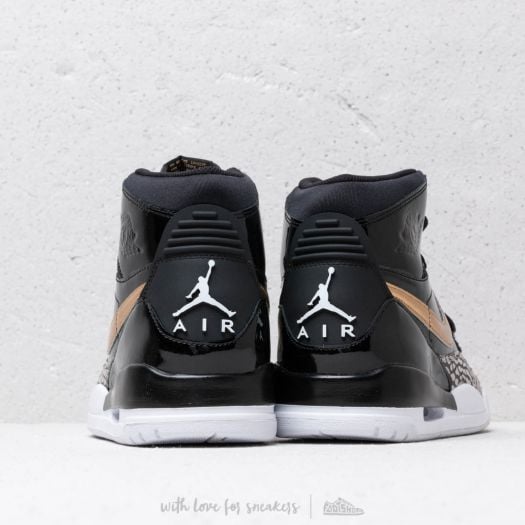 Men s shoes Air Jordan Legacy 312 Black Metallic Gold White