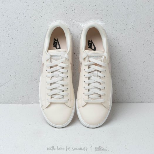 Nike blazer low lx summit white online