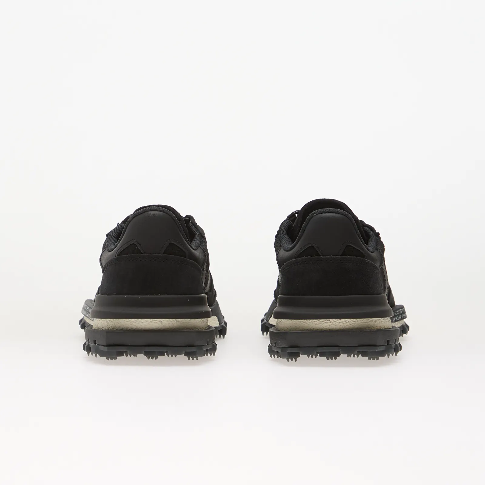 Women's shoes Lacoste Elite Active Off Black/ Off White