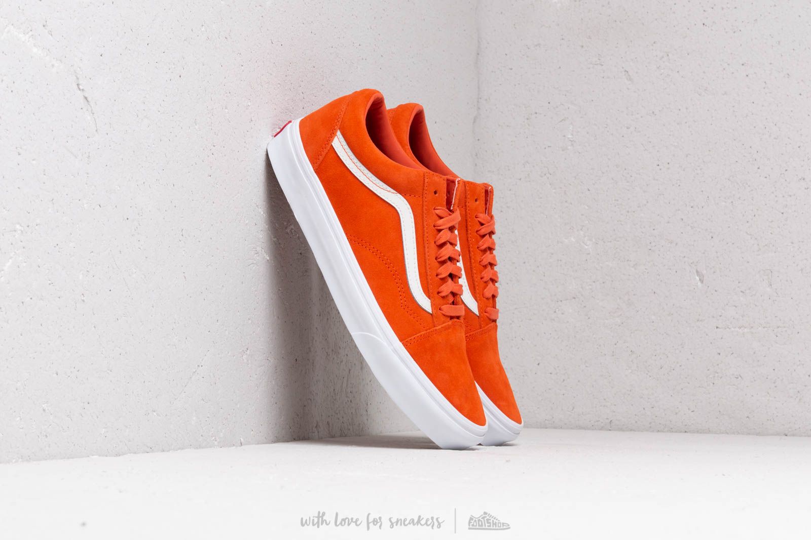 Vans old skool koi best sale