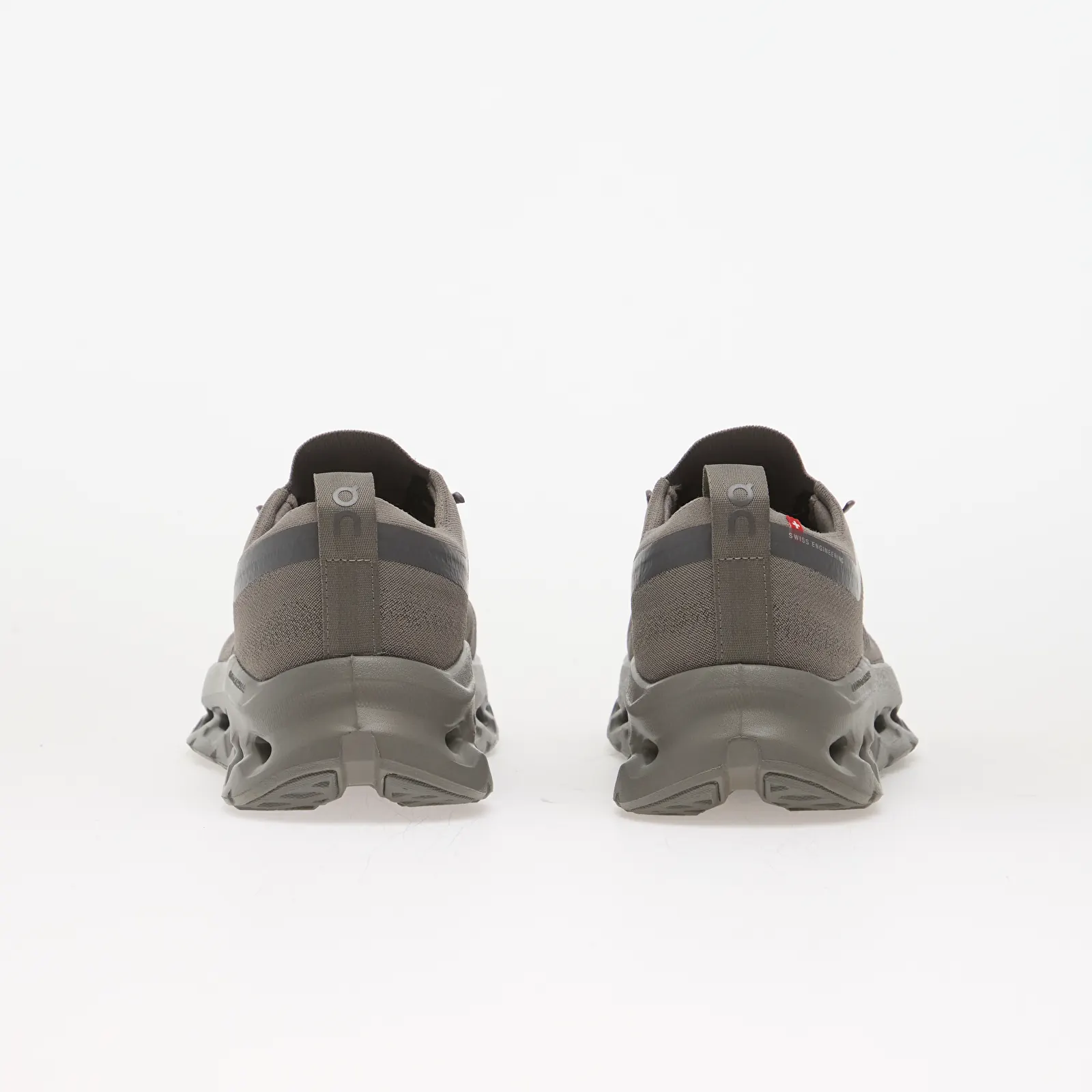 Baskets homme On Cloudtilt Moon Nickel/ Nickel