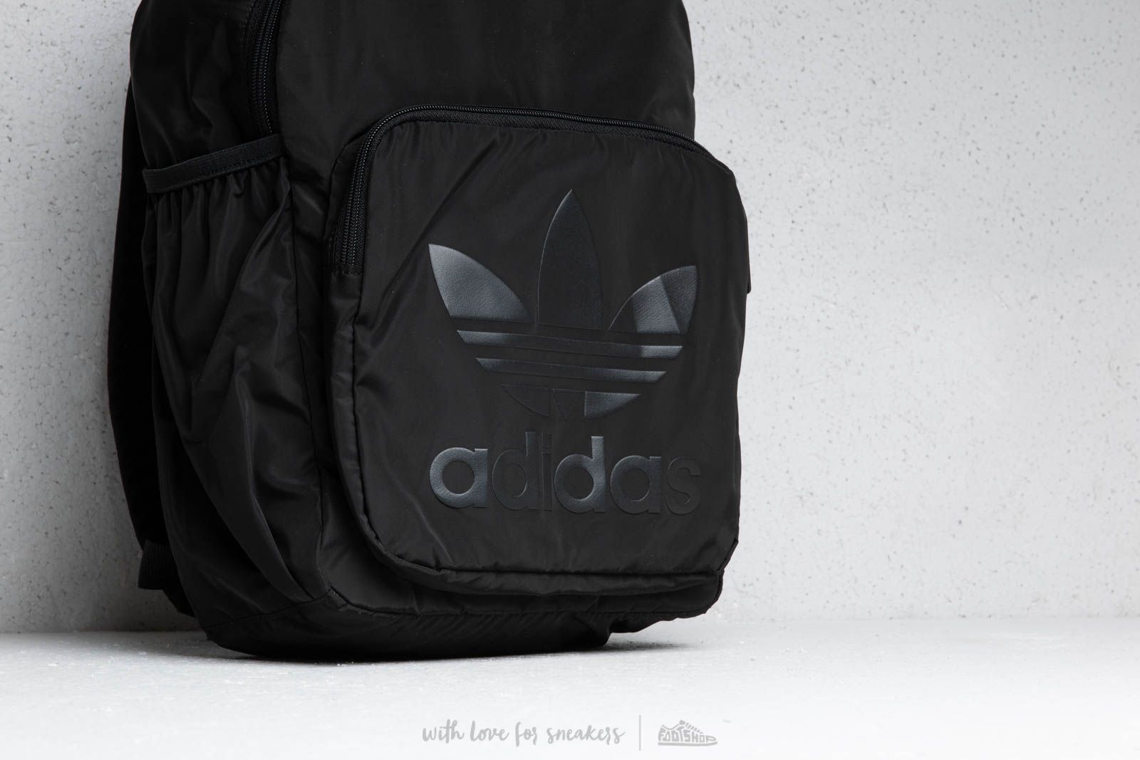 Adidas trefoil deals backpacks