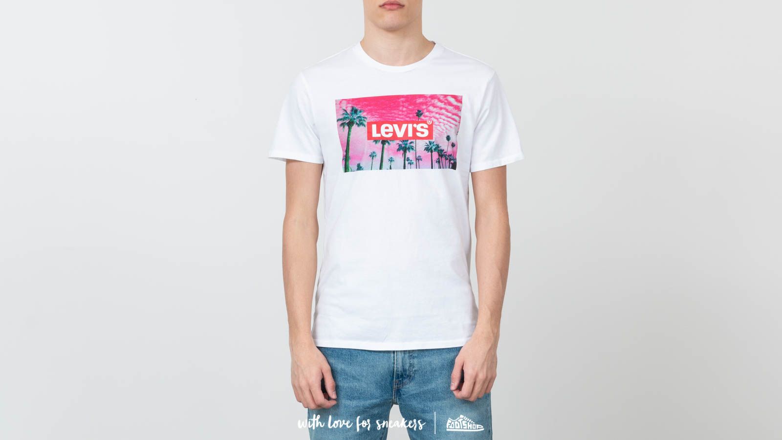 Levi's palm 2025 tree shirt