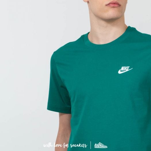 Mystic green nike shirt discount
