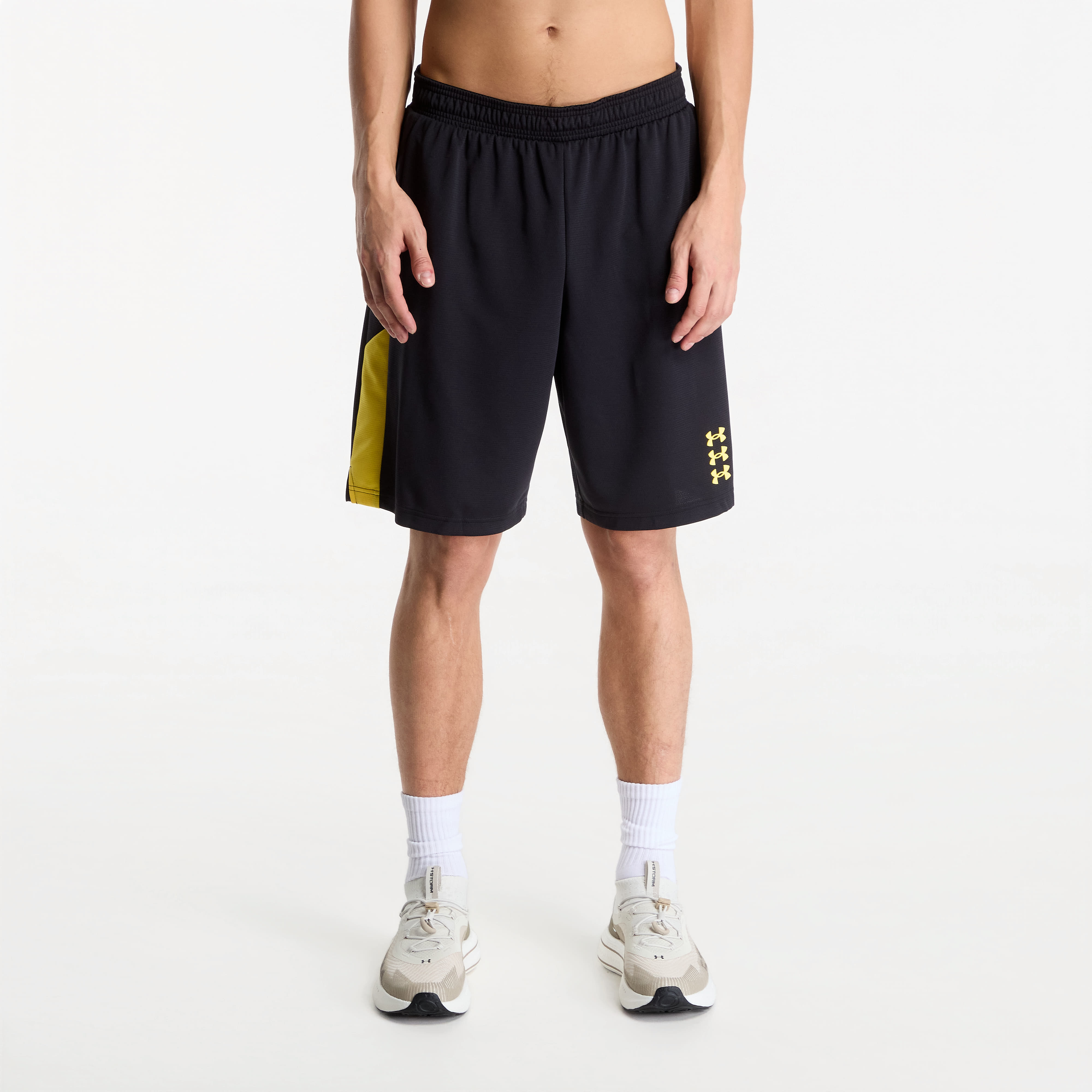 Къси панталони Under Armour Curry Dreamers Short Black/ Taxi/ Taxi XL