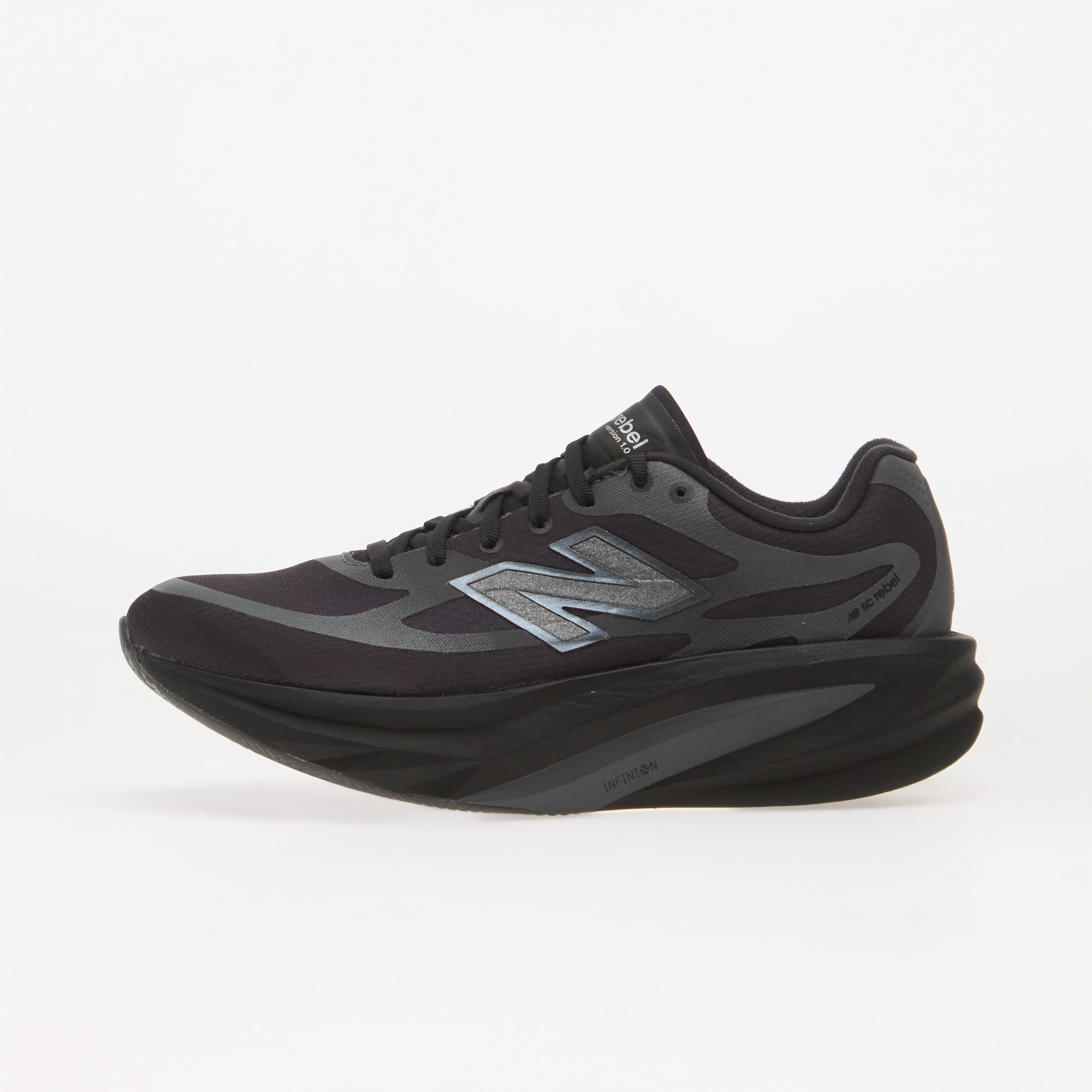 Sneakers New Balance WREBX Black/ Magnet EUR 37