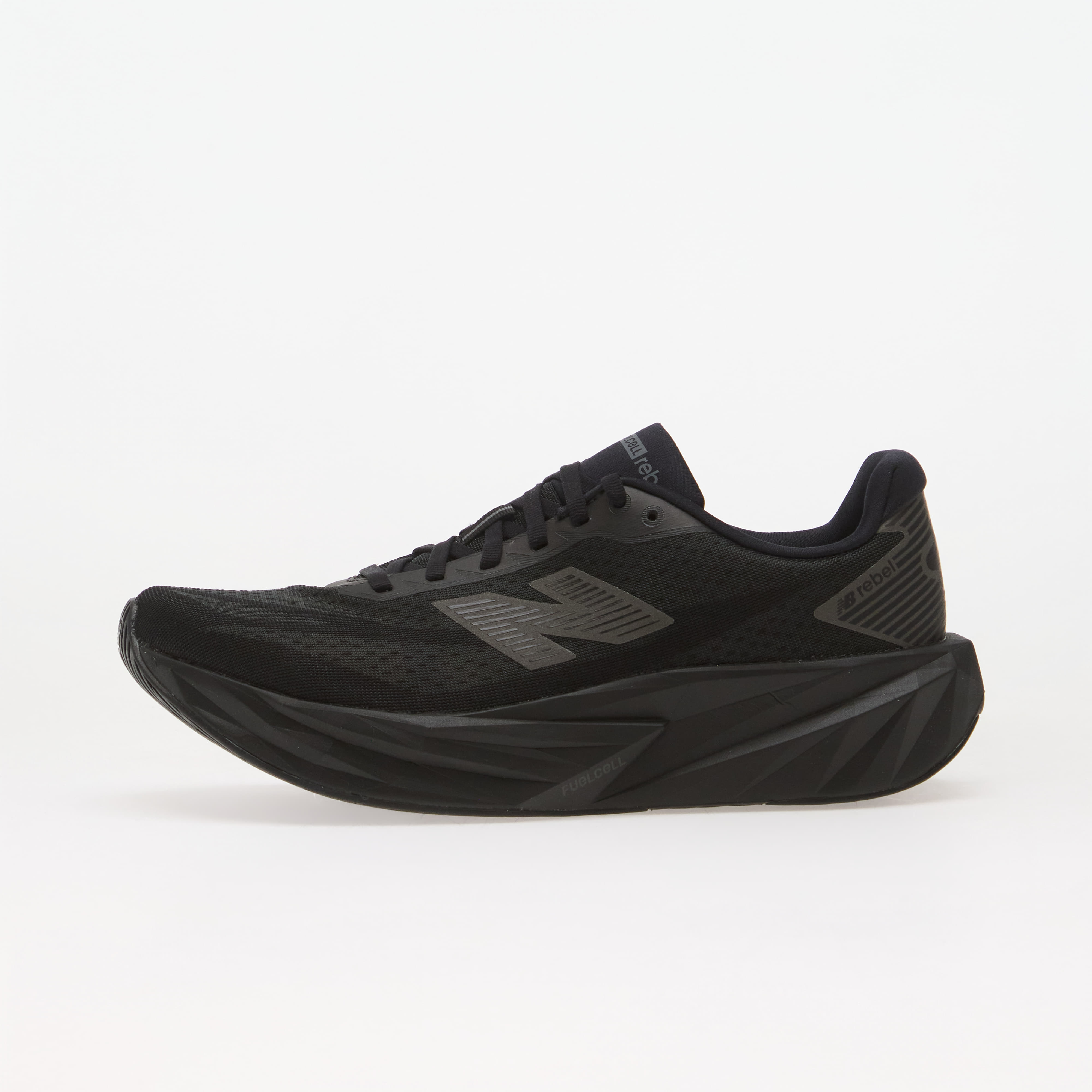 Сникърси New Balance FuelCell Rebel v5 Black/ Castlerock EUR 43