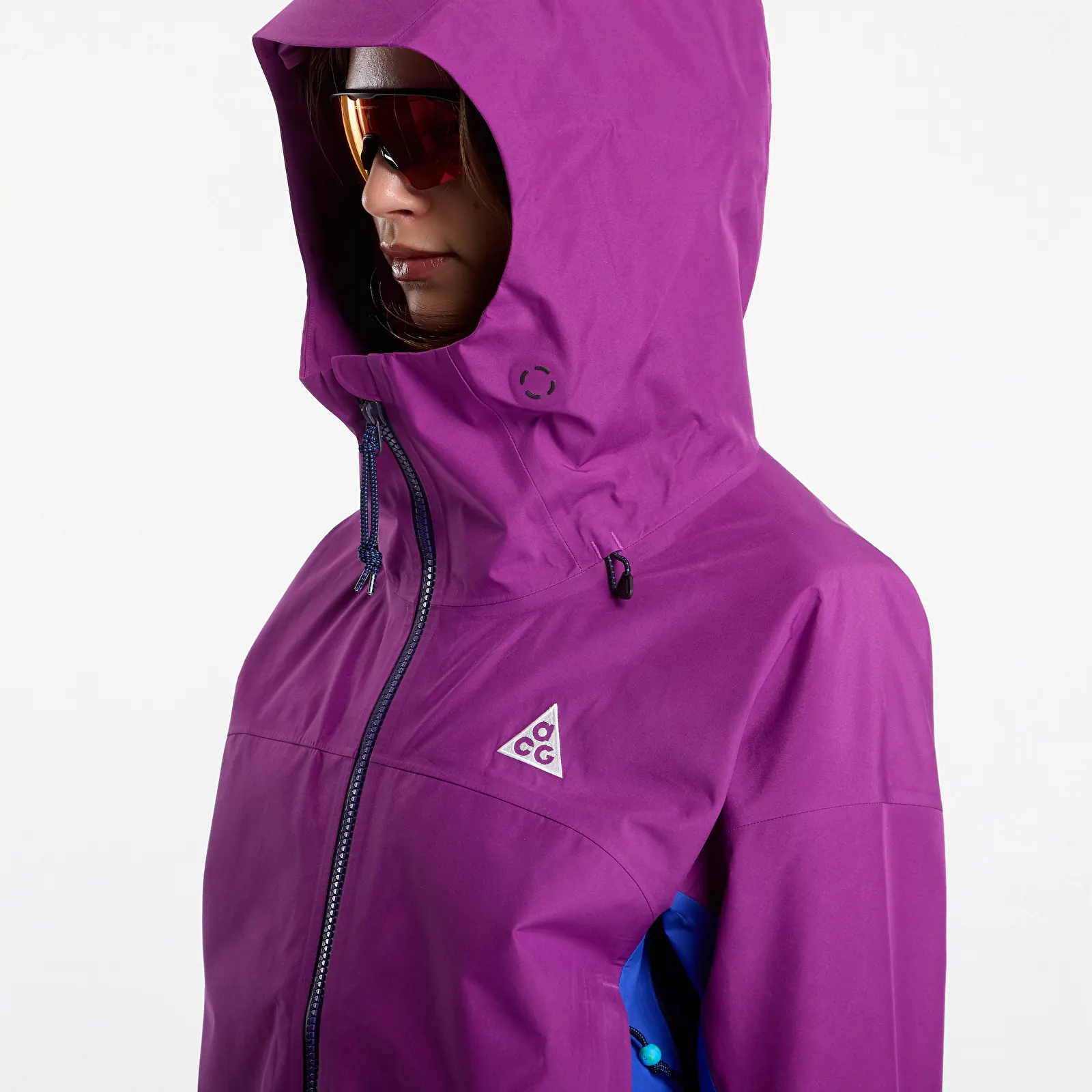 Jackets Nike ACG Misery Ridge Storm-FIT ADV GORE-TEX 3L Hiking Jacket Bold Berry/ Hyper Royal/ Summit White