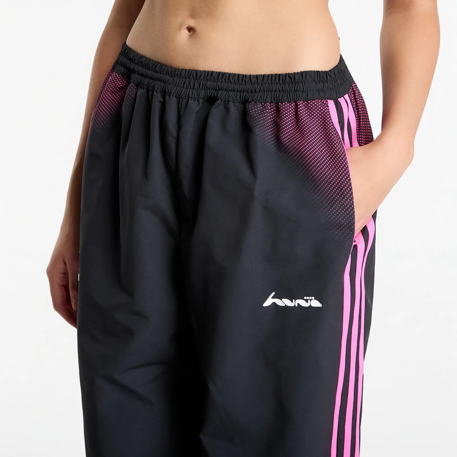 Kalhoty adidas Huni Track Pant UNISEX Black