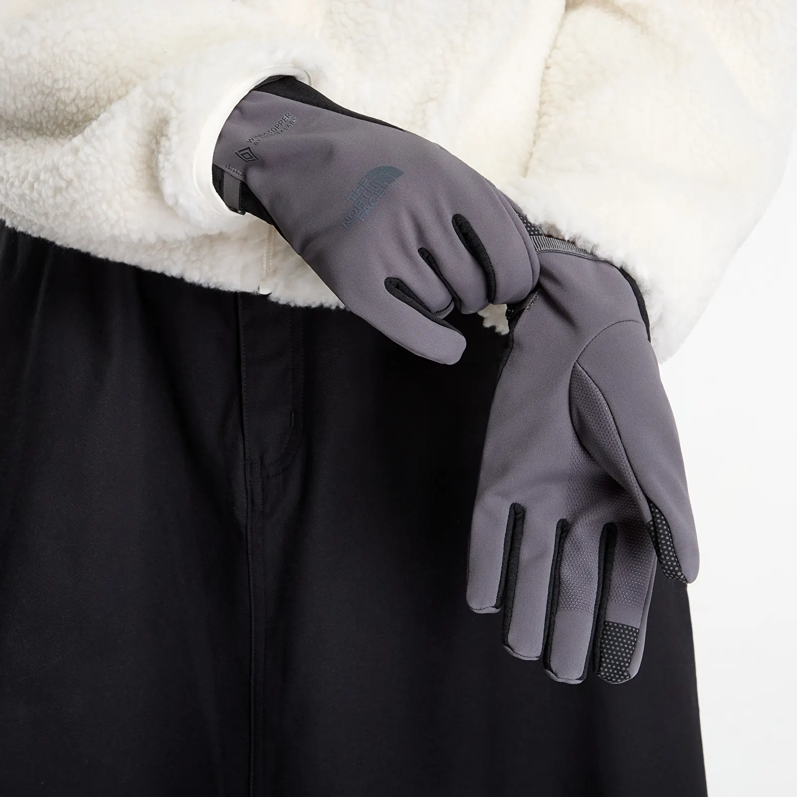 Handskar The North Face GTX Windstopper Fleece UNISEX Anthracite