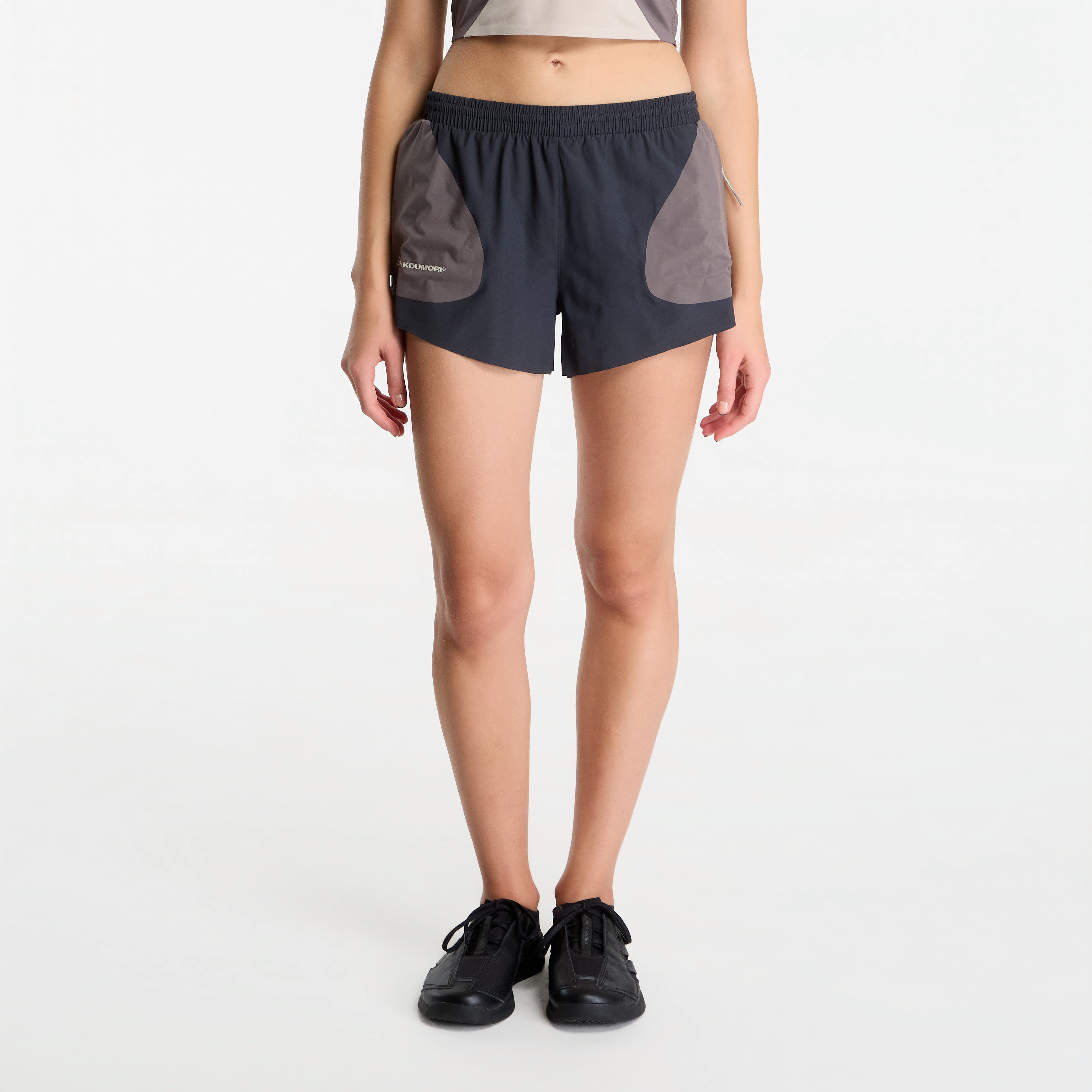 Къси панталони adidas x Hermanos Koumori Running Women Shorts Night Grey/ Charcoal S/3