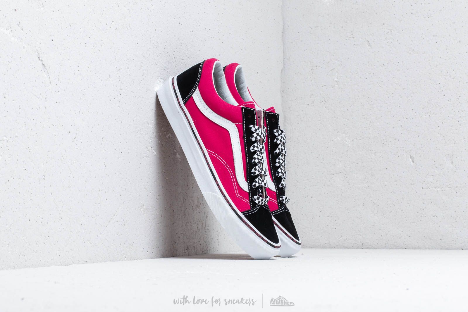 Vans style 36 jazzy top