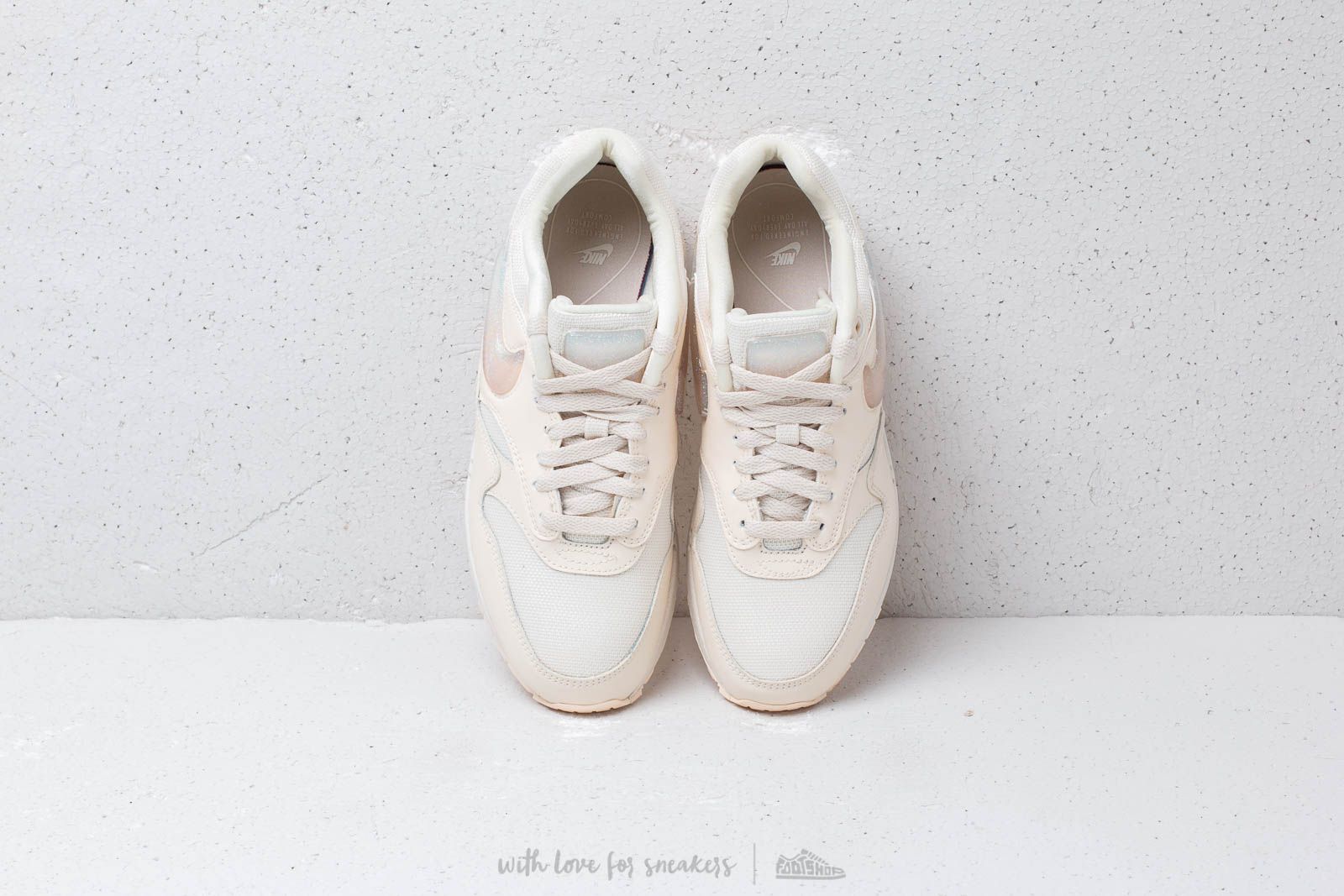 Women's shoes Nike W Air Max 1 Jp Pale Ivory/ Summit White-Guava Ice