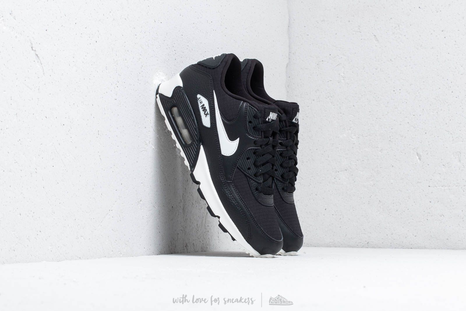 Női cipők Nike Wmns Air Max 90 Black/ Summit White-Black-Black