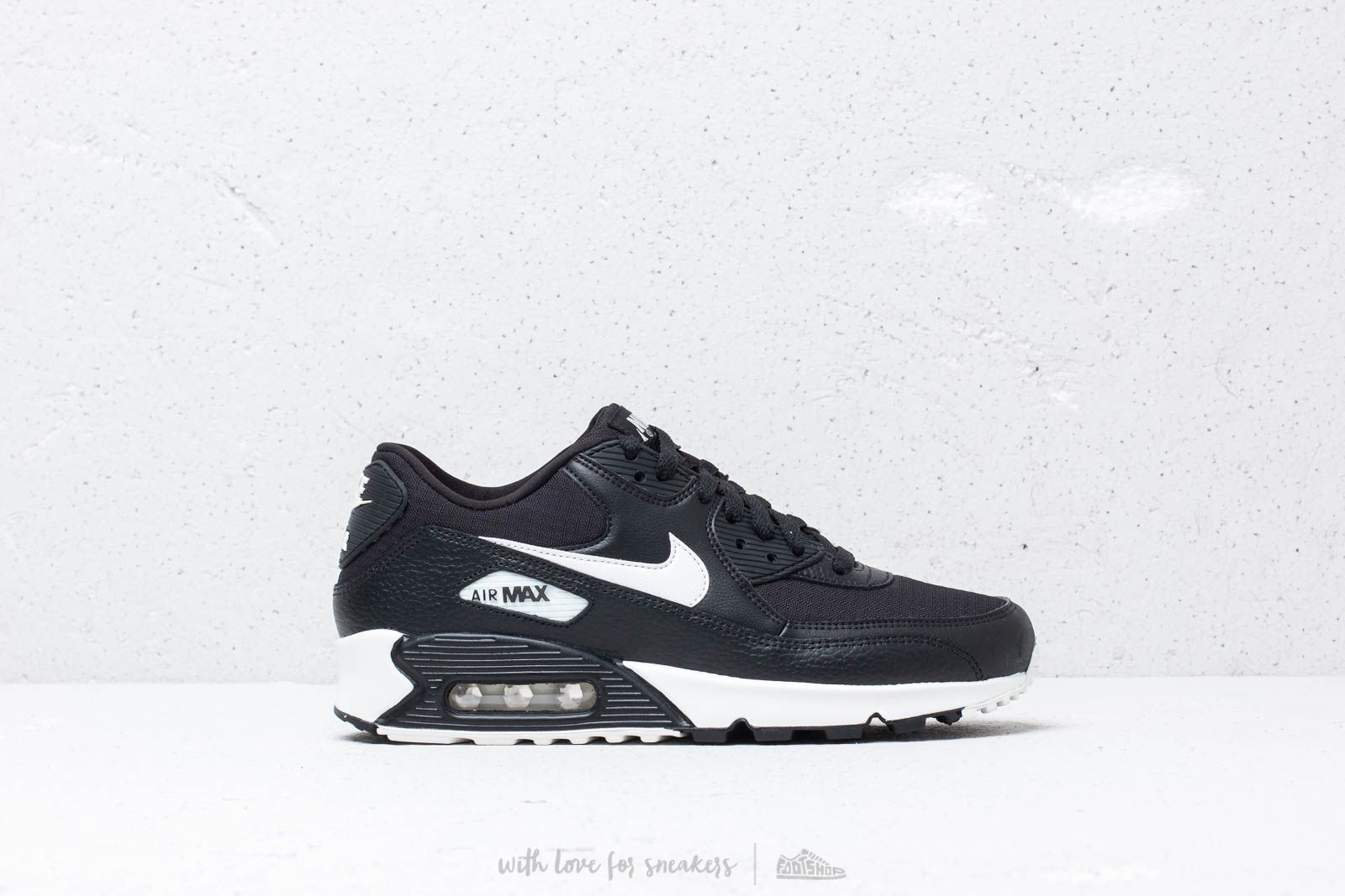 Női cipők Nike Wmns Air Max 90 Black/ Summit White-Black-Black