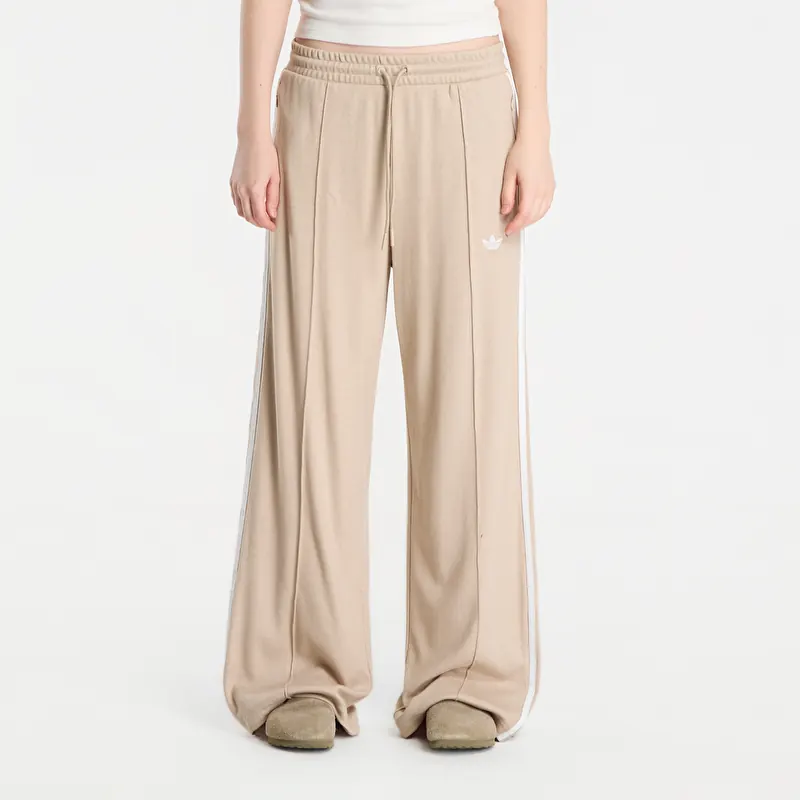 Pantaloni da ginnastica adidas Knitted Pants Khaki Three