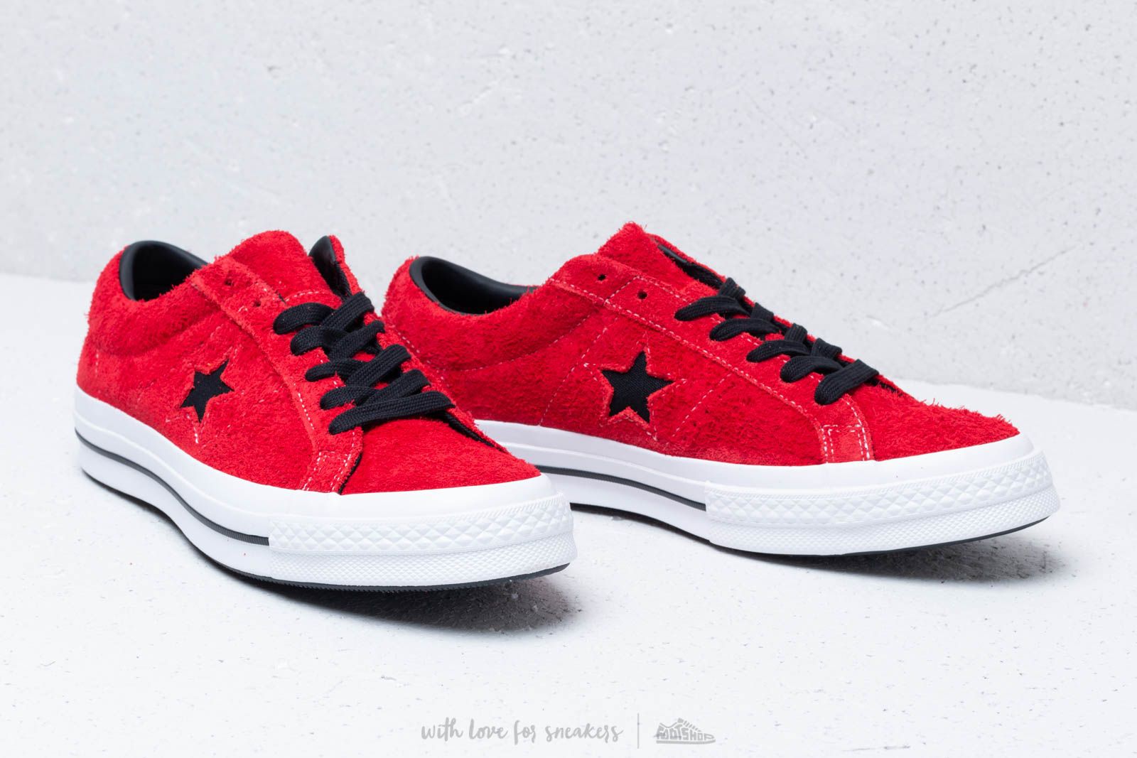 Men s shoes Converse One Star OX Enamel Red Black White Footshop