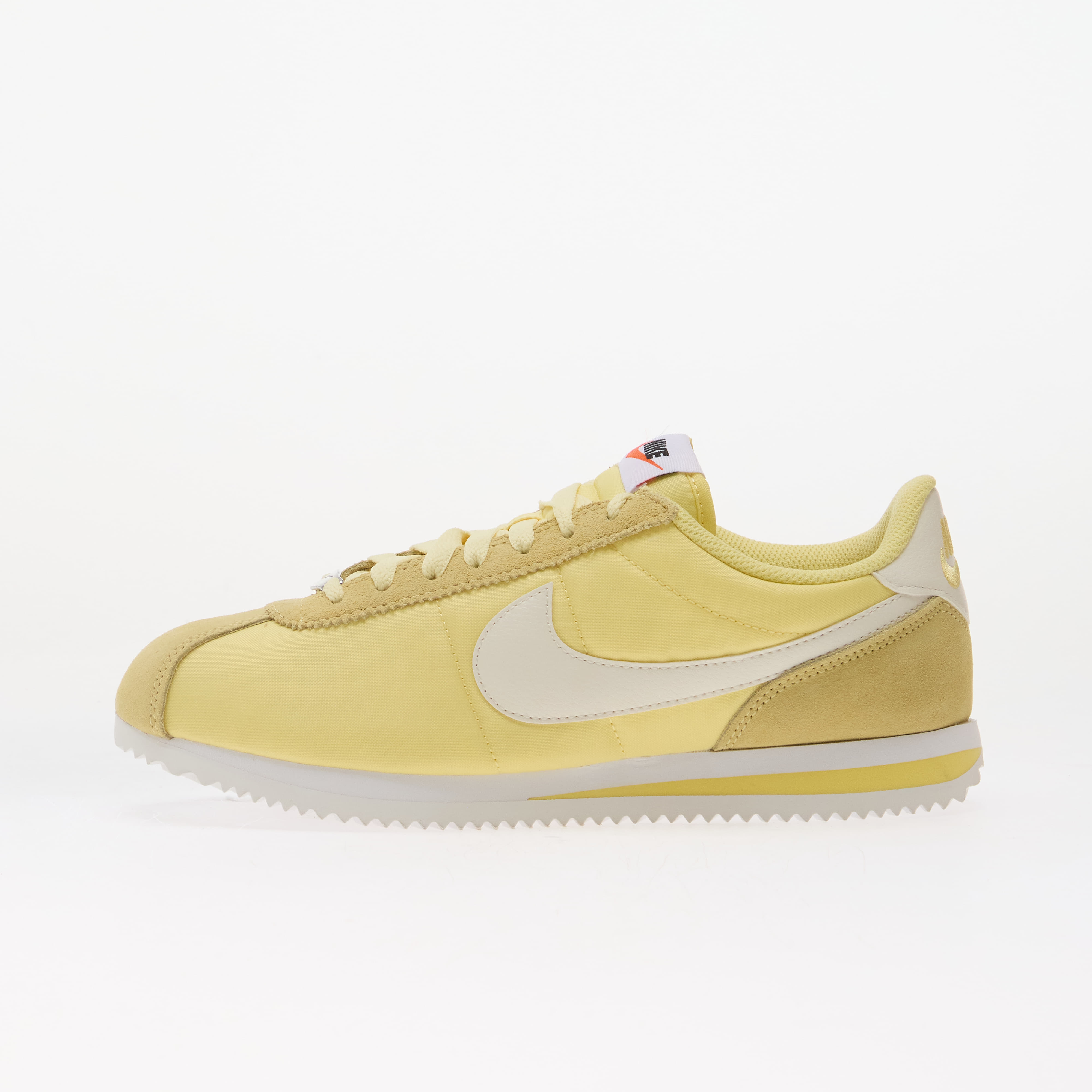 Сникърси Nike Cortez Textile Soft Yellow/ Sail-White-Safety Orange EUR 39