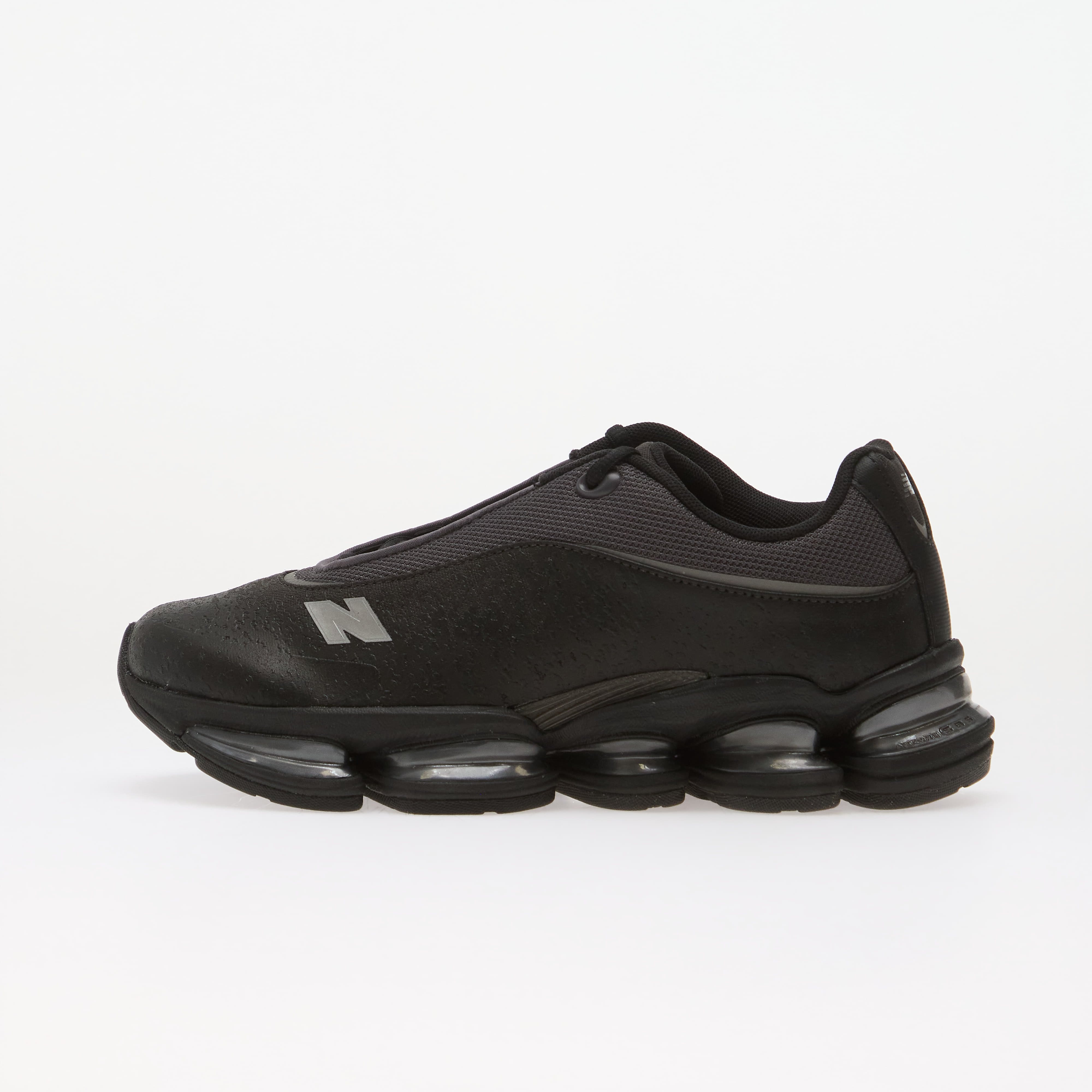 Sneakers New Balance 2000S Black/ Magnet EUR 45