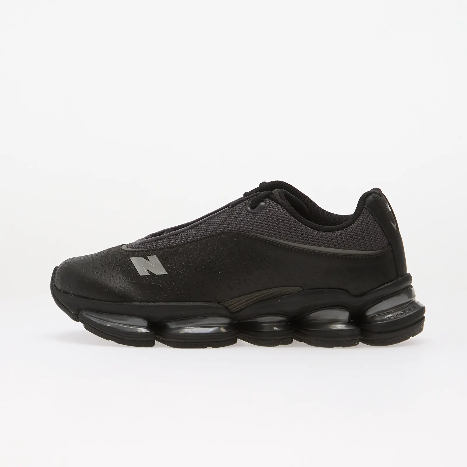 Herresko New Balance 2000S Black/ Magnet