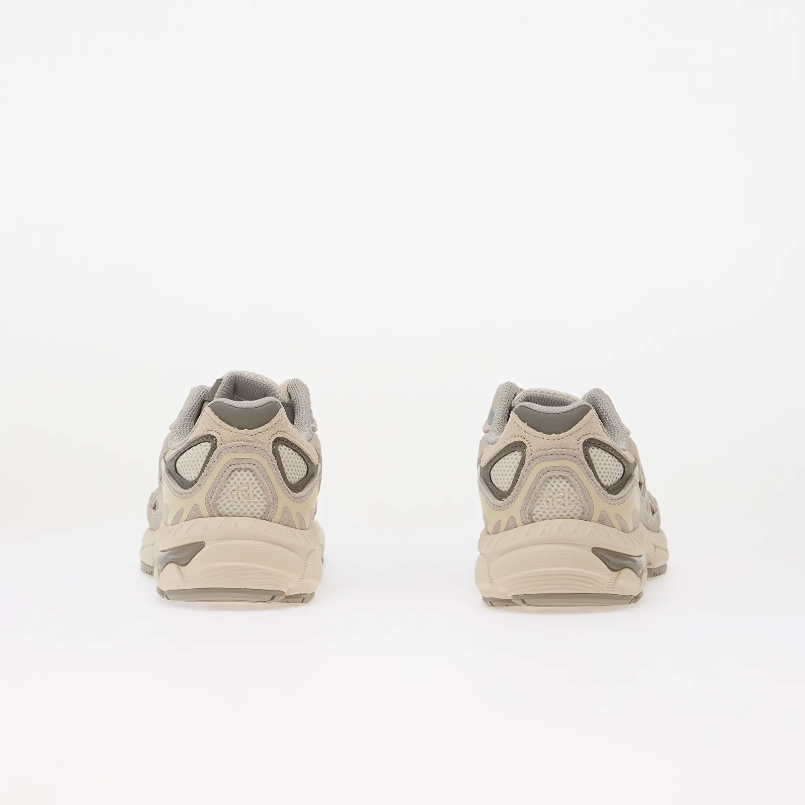 Dámske topánky a tenisky Asics Gel-NYC Gs Cream/ Oyster Grey