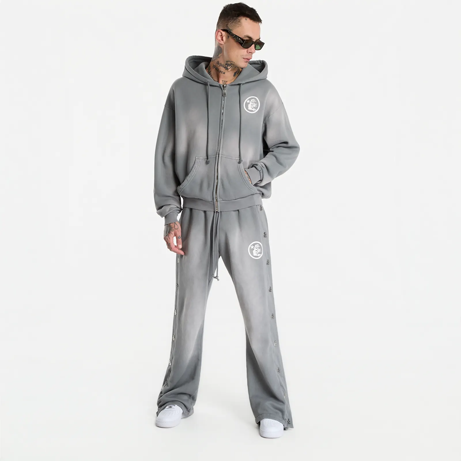 Kapucnis pulóverek és pulcsik Hellstar Logo Zip-Up UNISEX Grey