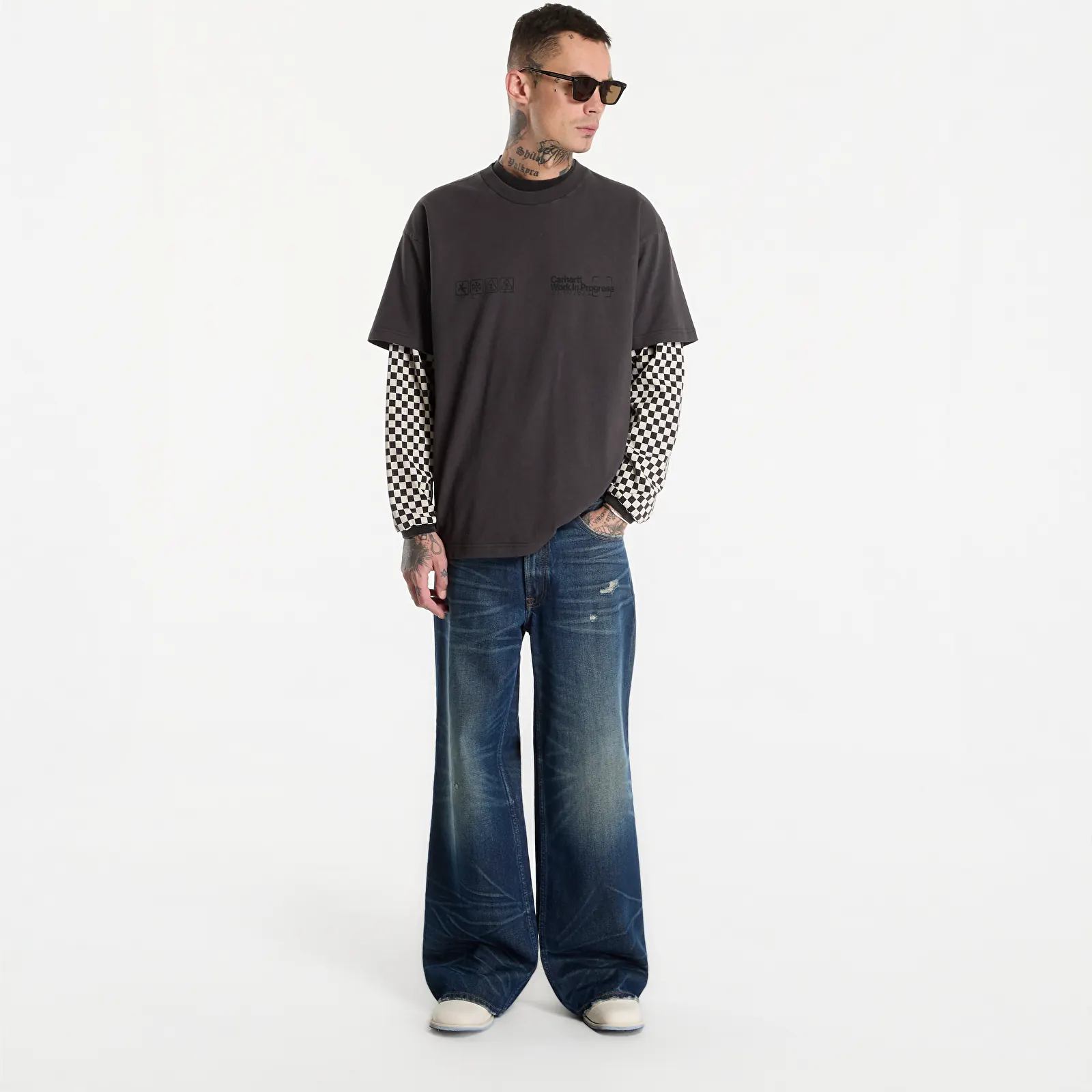 T-Shirts Carhartt WIP S/S Boxed T-Shirt UNISEX Soot Garment Dyed