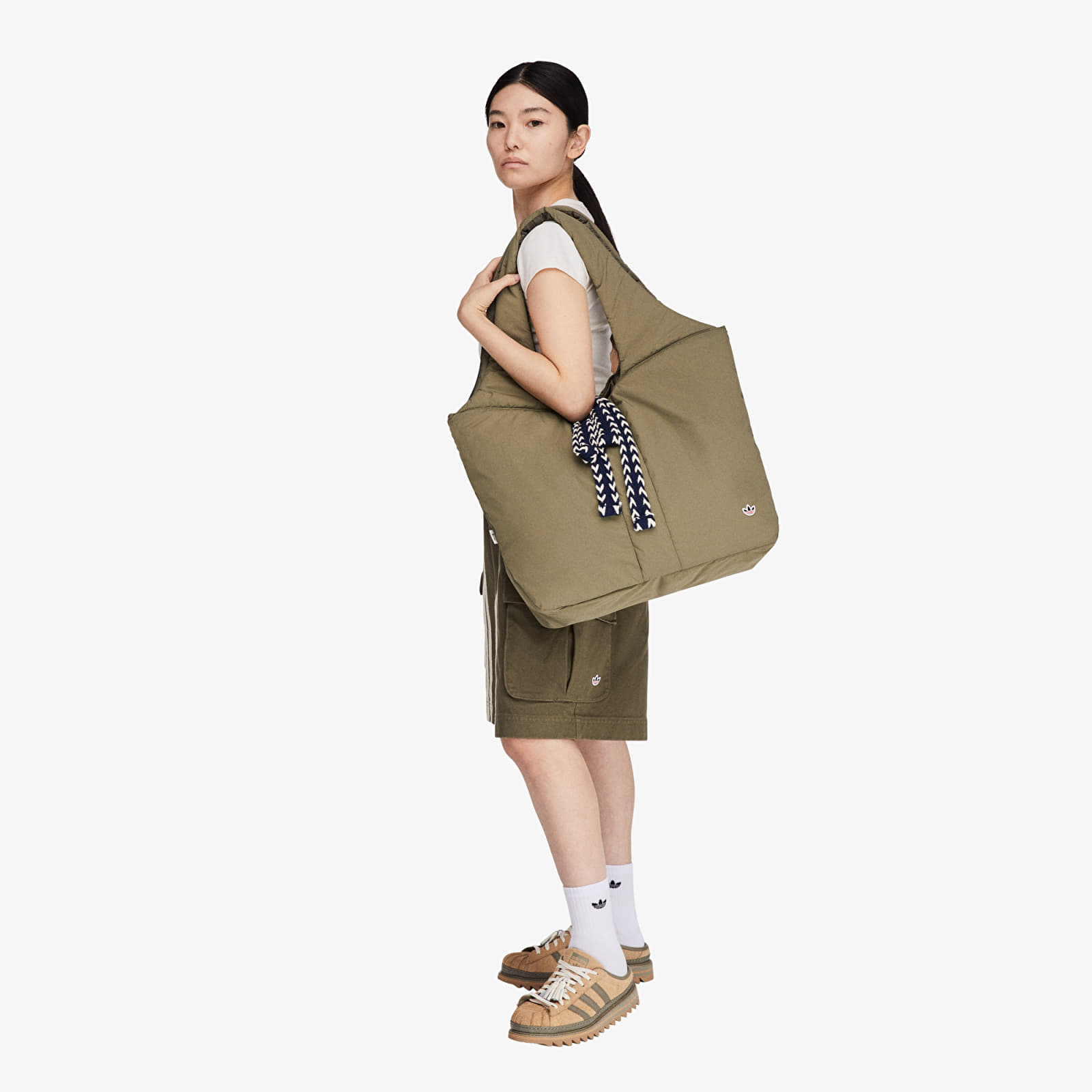 Crossbody-väskor adidas Clot Tote By Edison Chen Olive Strata
