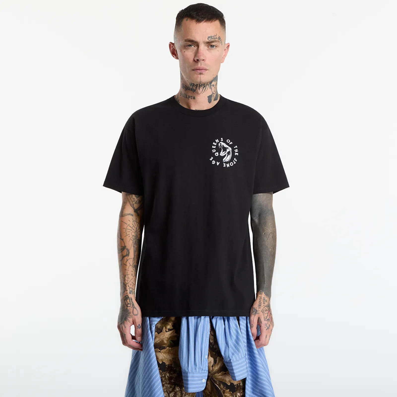 T-shirts Vans Queens of the Stone Age Ouroboros SS Tee Black