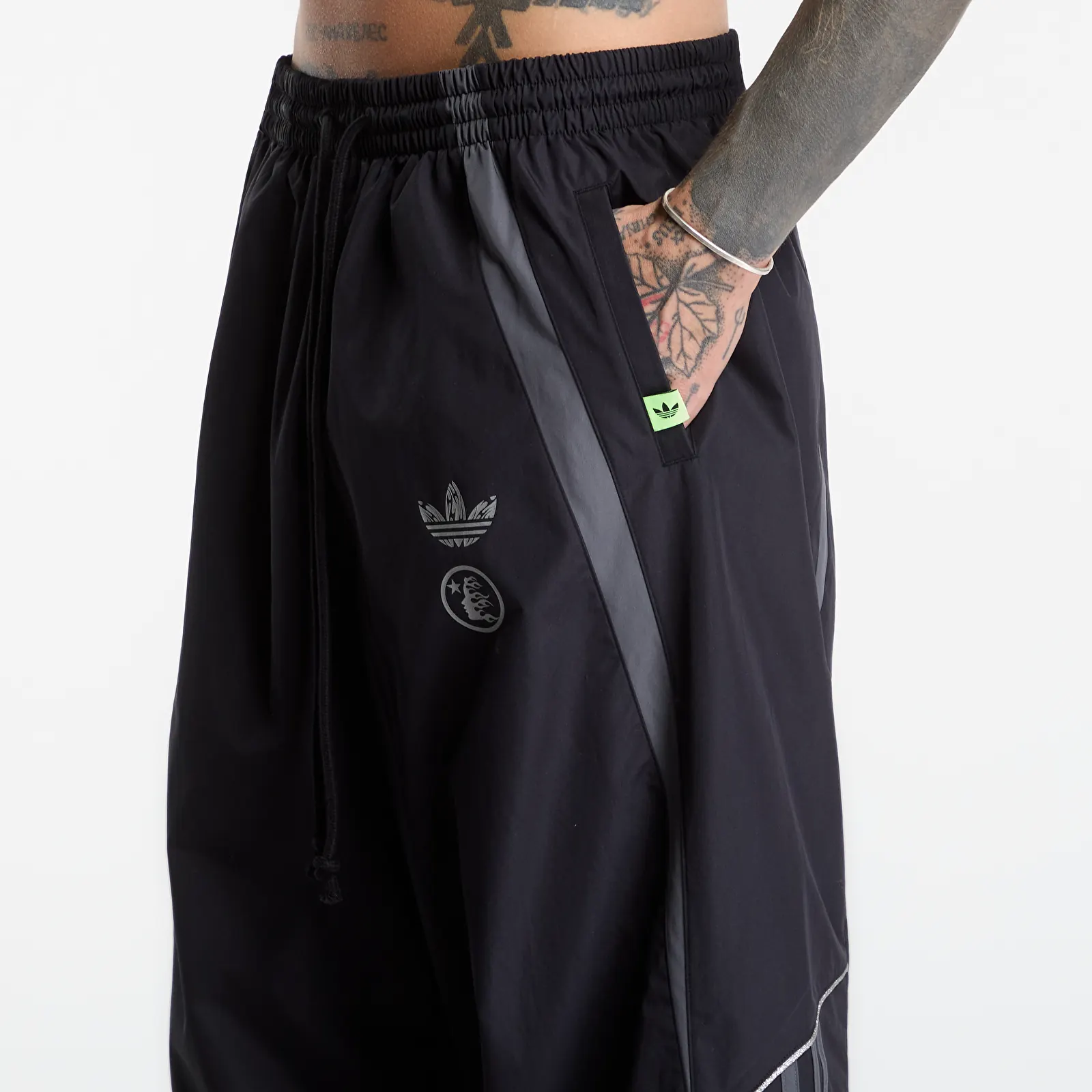 Joggerpüksid adidas x Hellstar Tracksuit Pants UNISEX Black