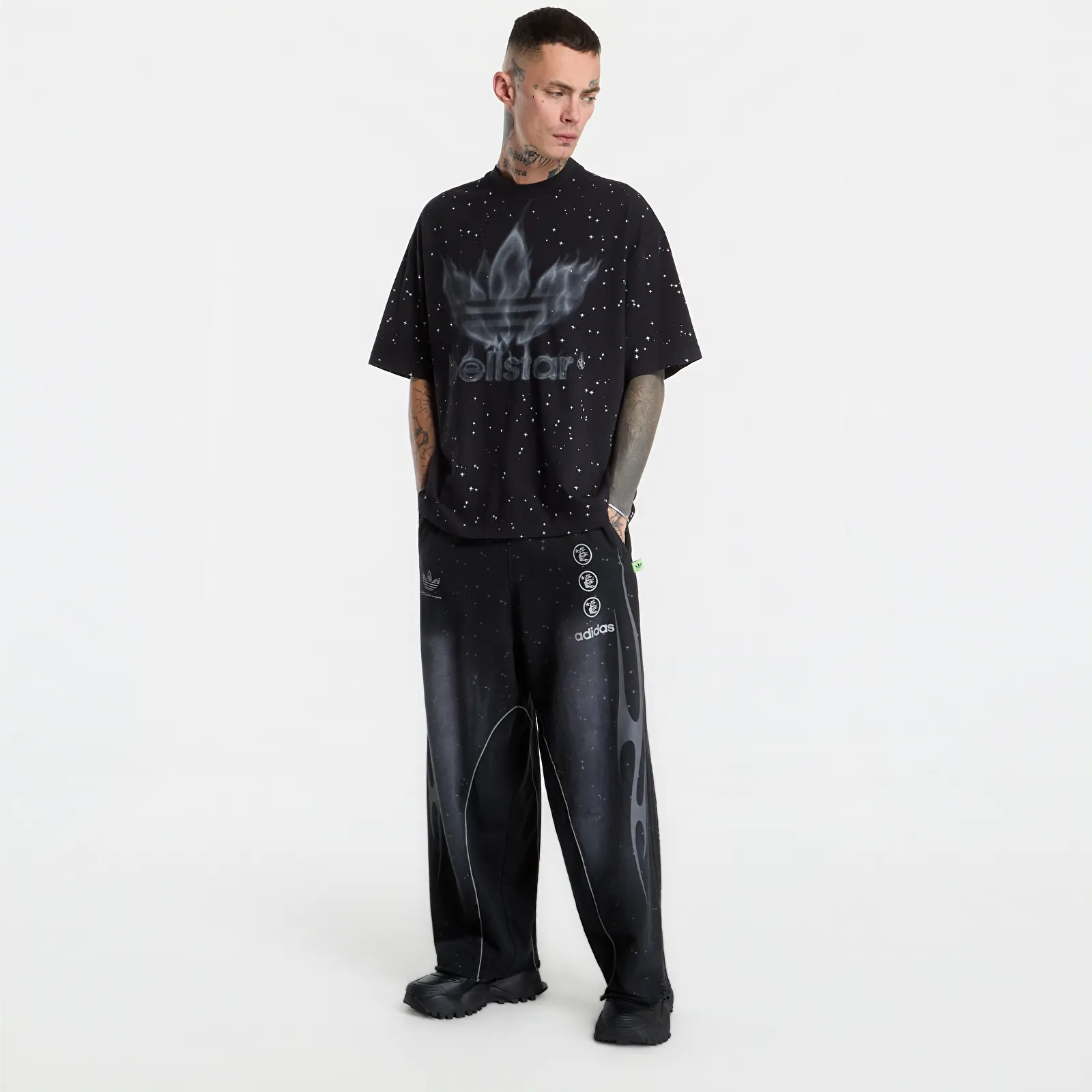 T-shirts adidas x Hellstar Graphic T-Shirt UNISEX Black