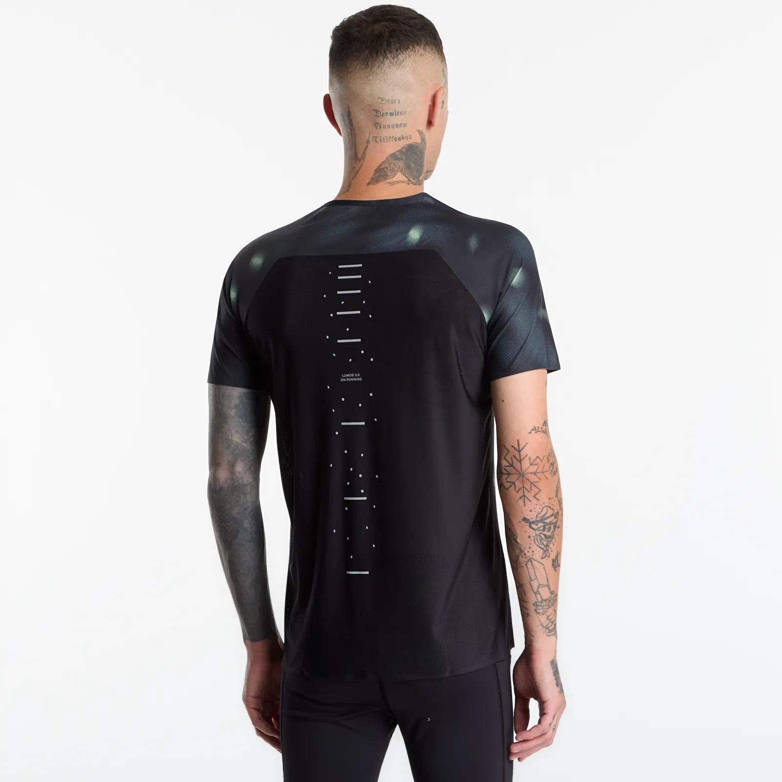 T-Shirts On Performance-T Lumos Black