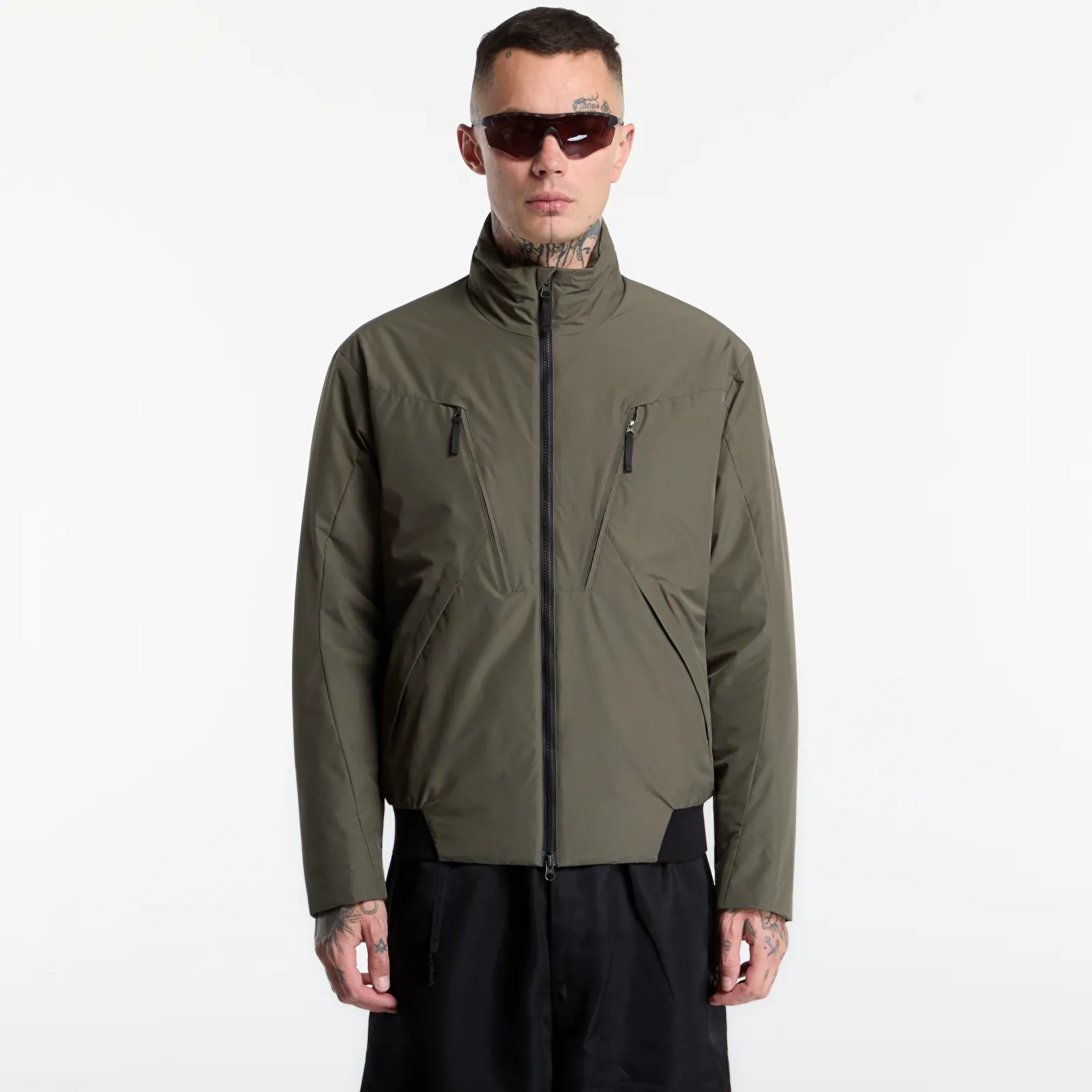 Пуховики Poutnik by Tilak Continental Jacket Grape Leaf