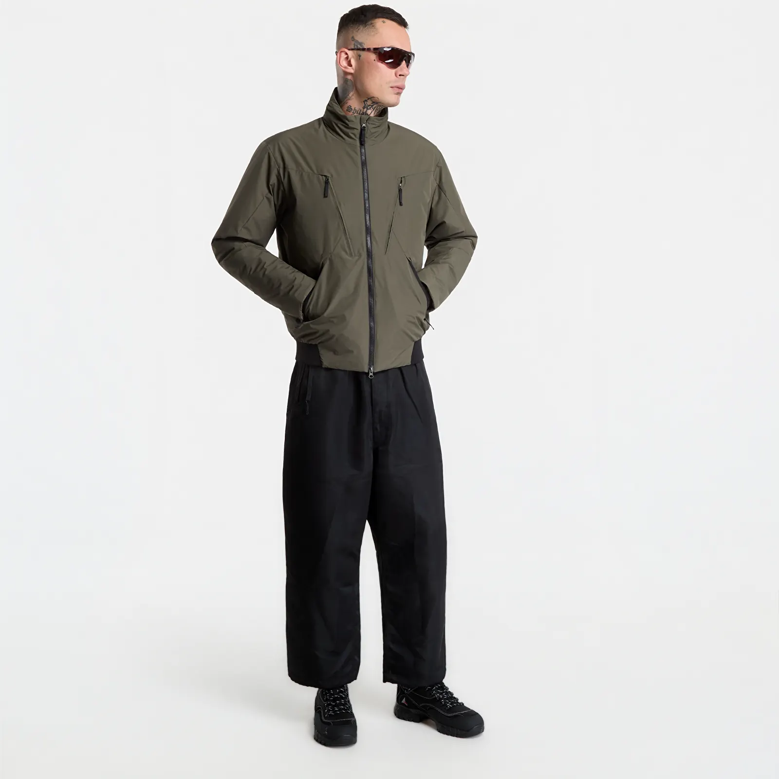Пуховики Poutnik by Tilak Continental Jacket Grape Leaf