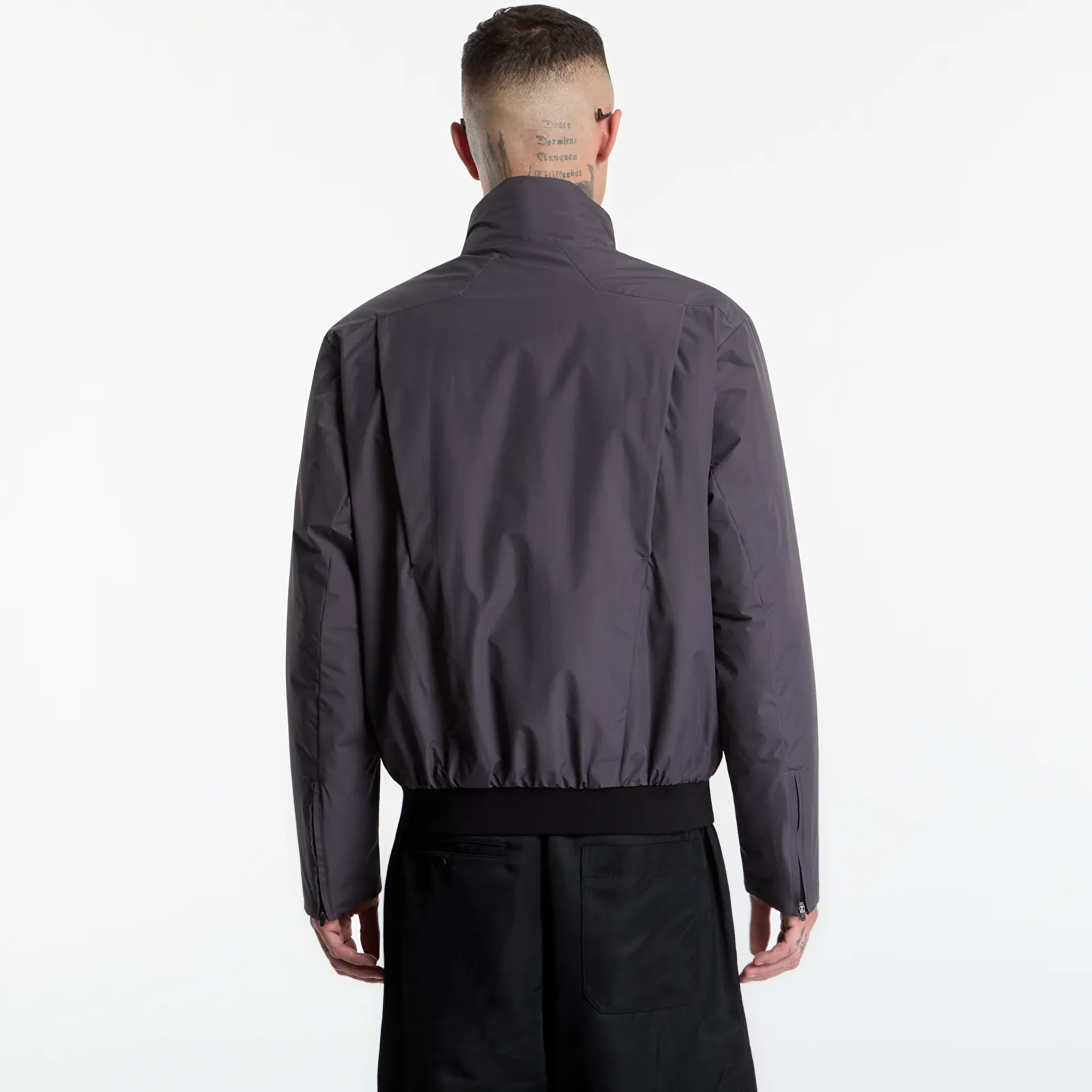Péřovky Poutnik by Tilak Continental Jacket Obsidian