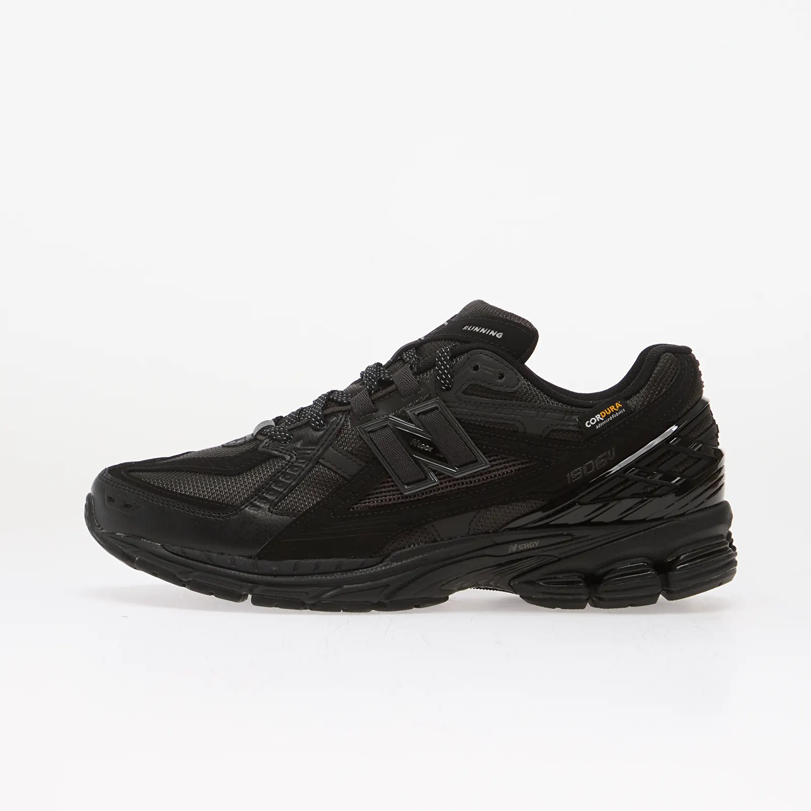 Herren Sneaker und Schuhe New Balance 1906N Black/ Black Cement