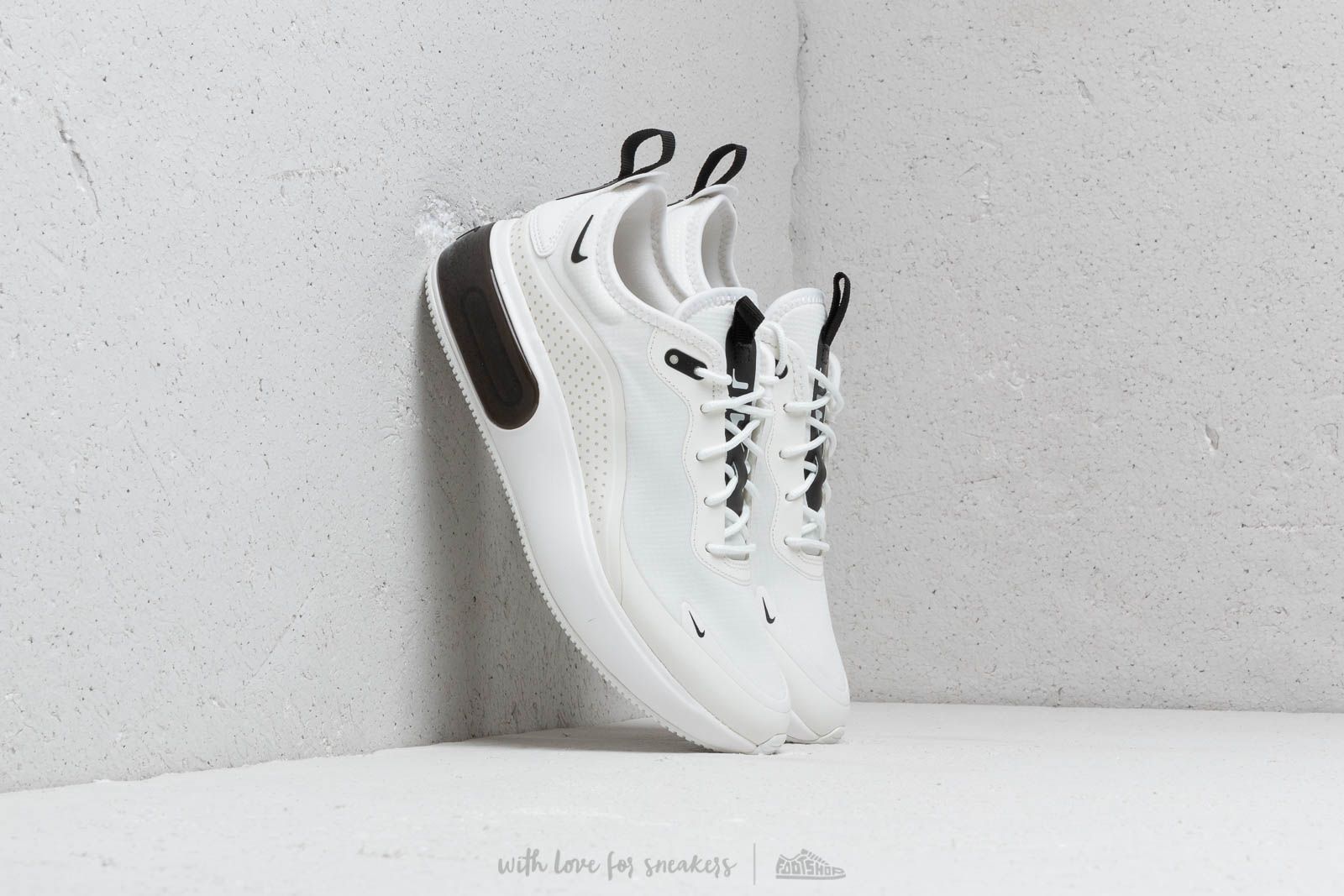 Chaussures et baskets femme Nike W Air Max Dia Summit White/ Black-Summit White