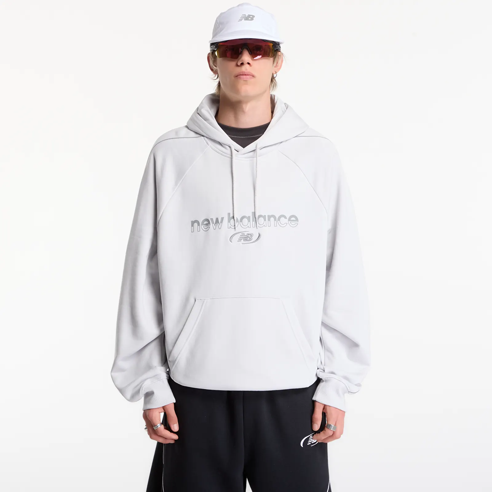 Суичърти New Balance Trackside French Terry Hoodie Grey Matter