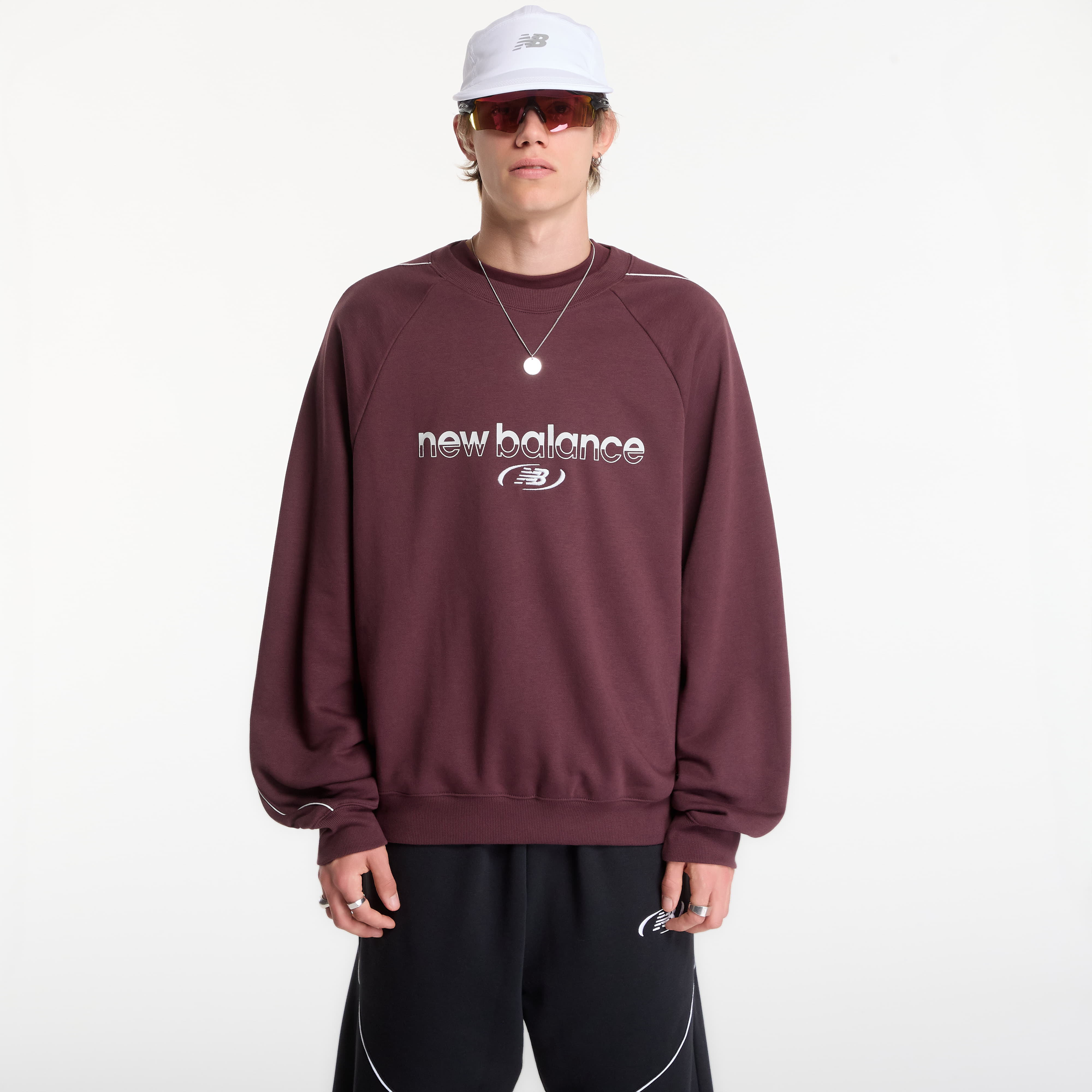 Mikina New Balance Trackside French Terry Crew Cherry Leather M