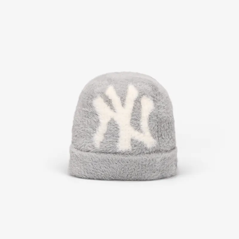 New Era Knit Medium MLB Fluffy Mohair Beanie New York Yankees Gray