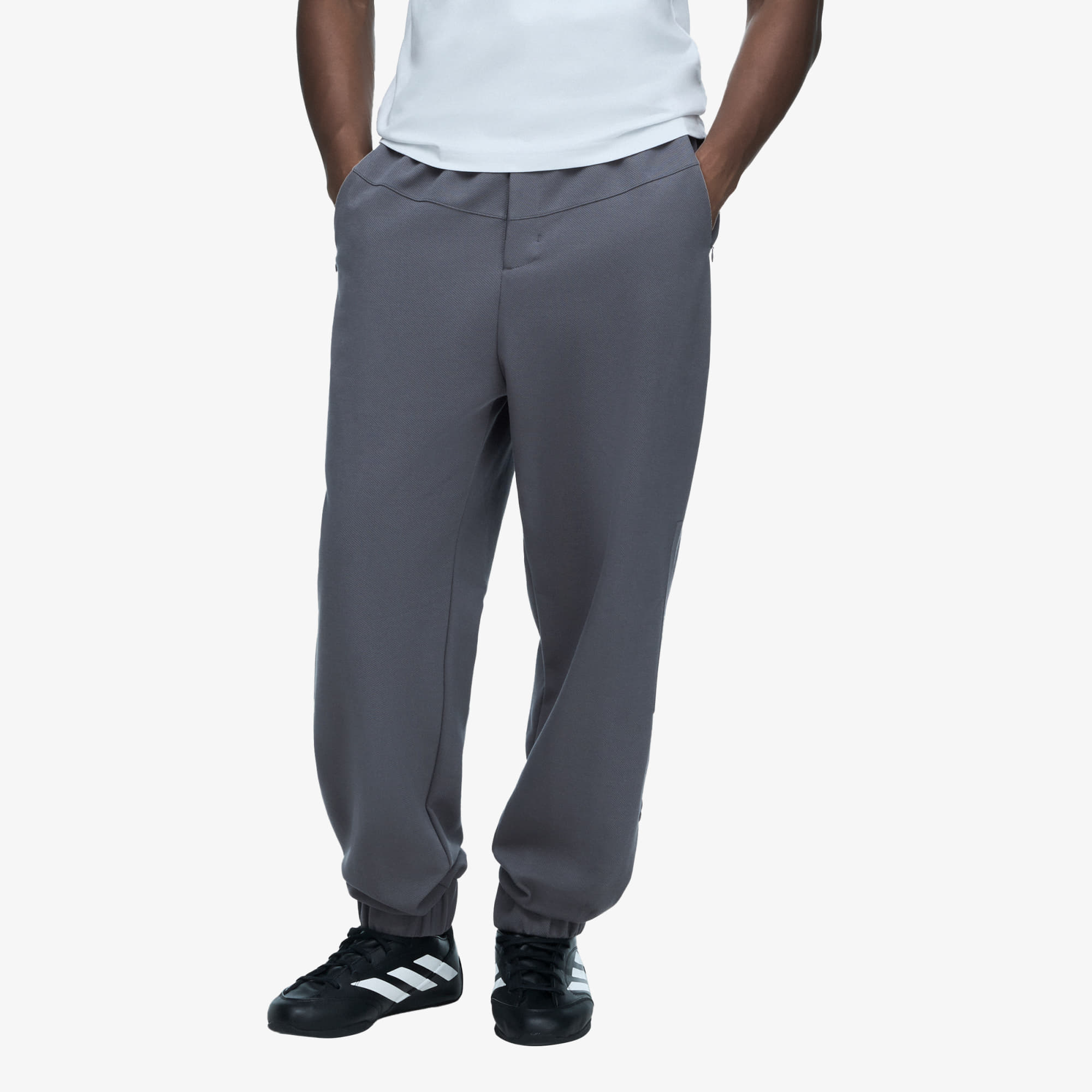 Pantaloni adidas x entire studios Z.N.E. Sweatpant Granite S