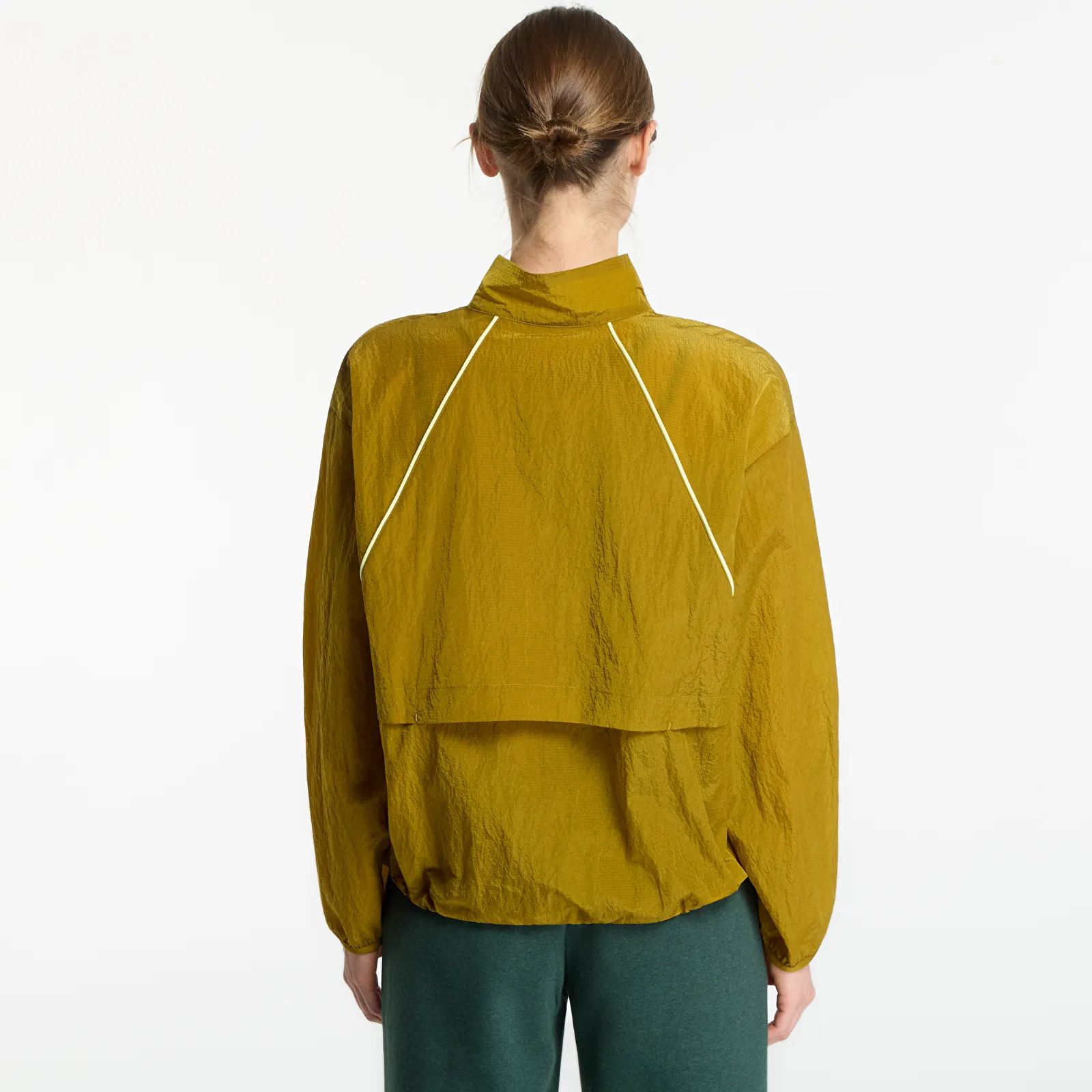 Trenerių striukės New Balance Sport Legacy Jacket Basil Oil