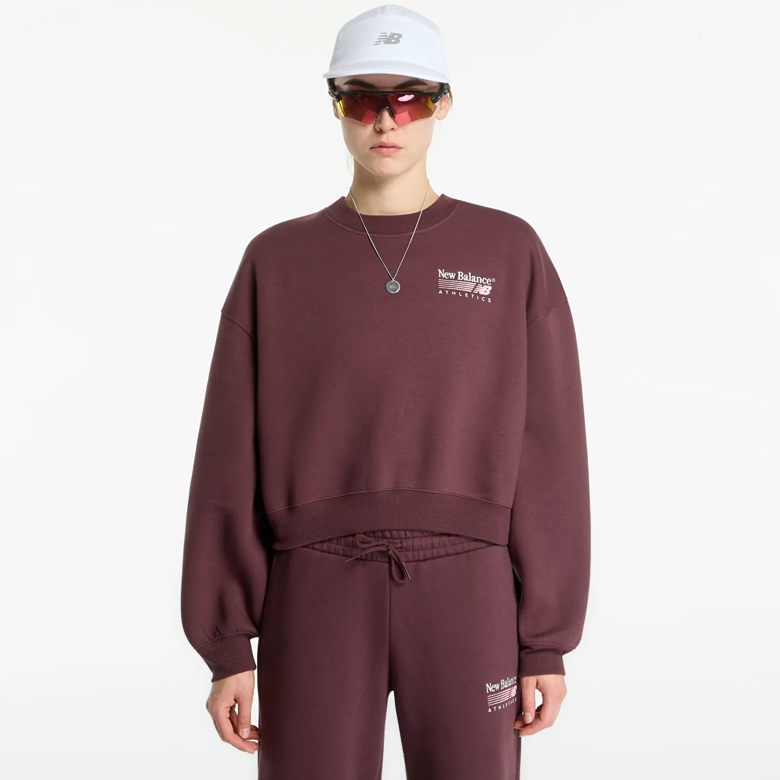 Sweatshirts New Balance Trackside Fleece Crew Cherry Leather