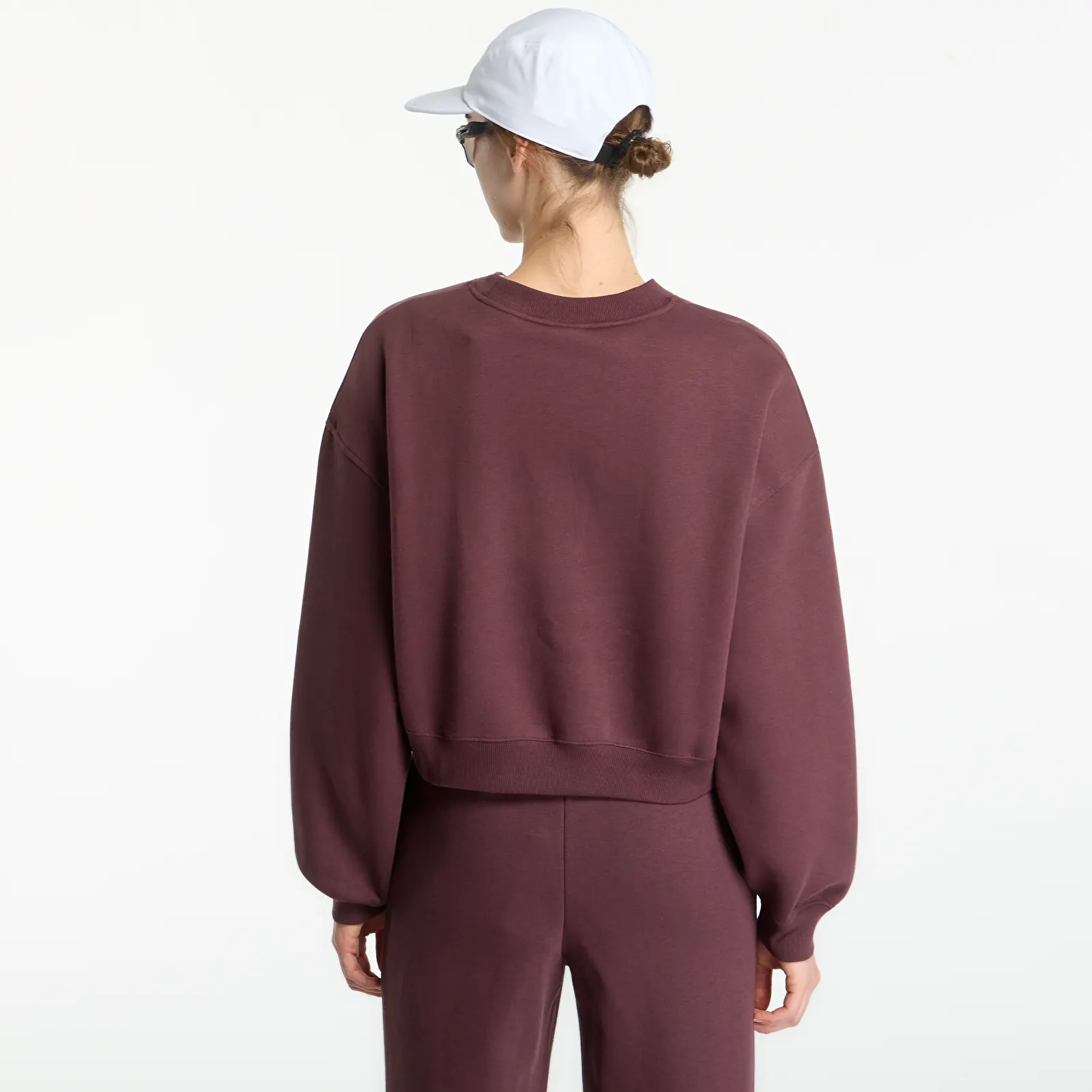 Sweatshirts New Balance Trackside Fleece Crew Cherry Leather