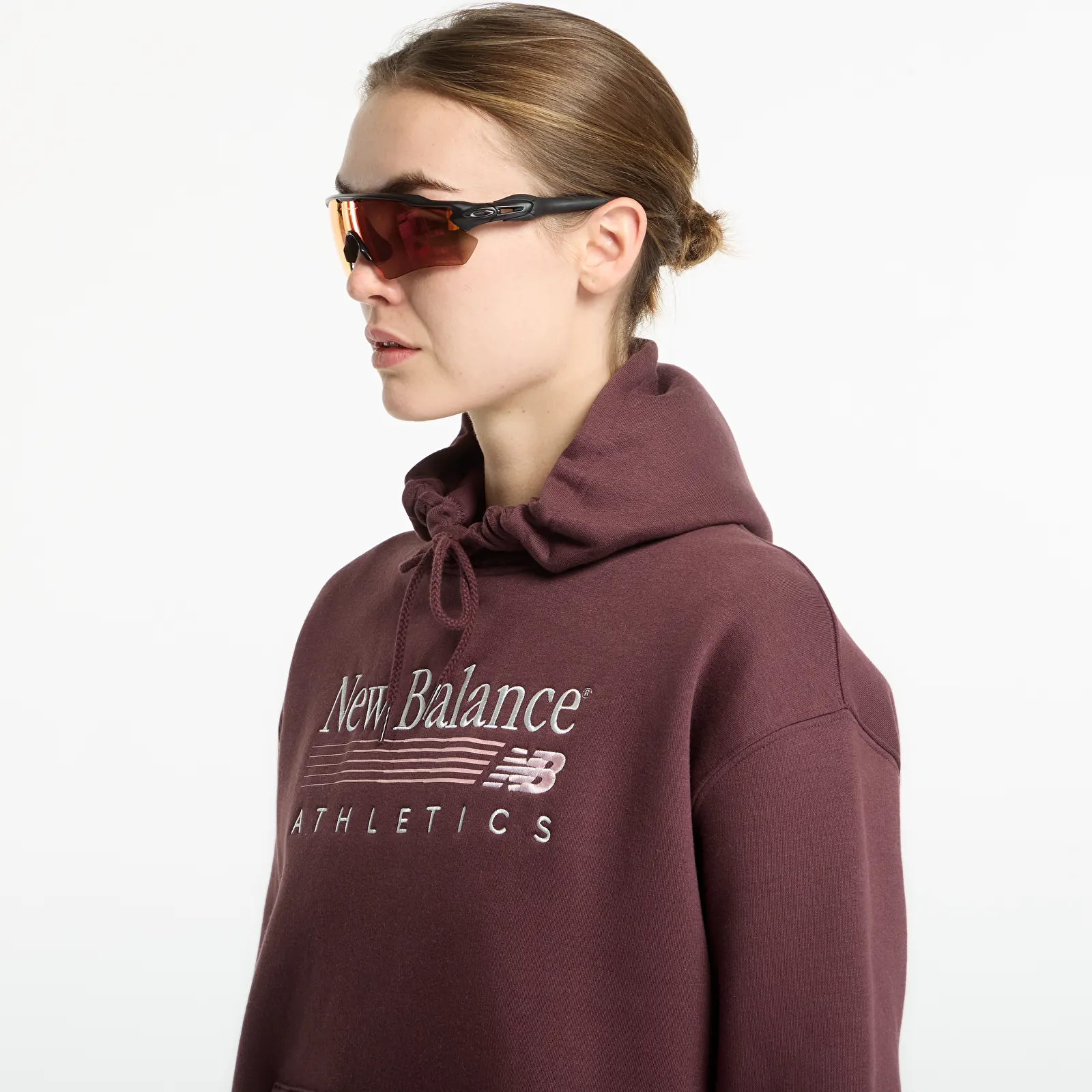 Суичърти New Balance Trackside Fleece Hoodie Cherry Leather